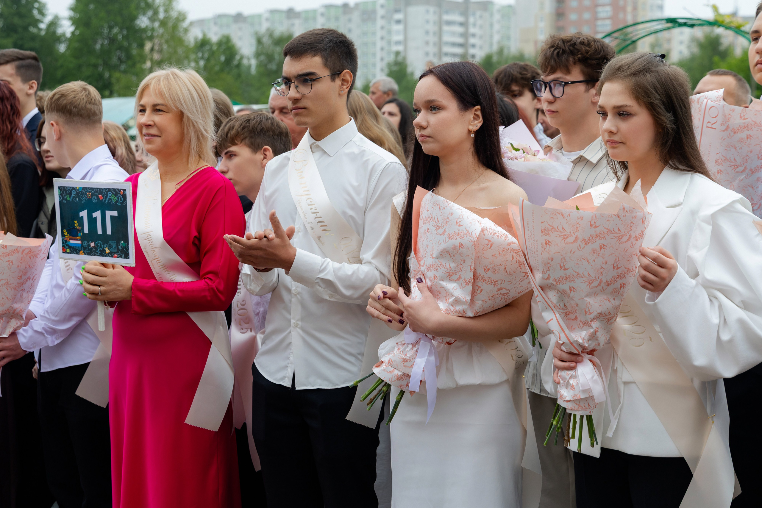 Последний звонок 2025 в Минске. Свадебный фотограф в Минске/Беларуси Сергей Спиридонов