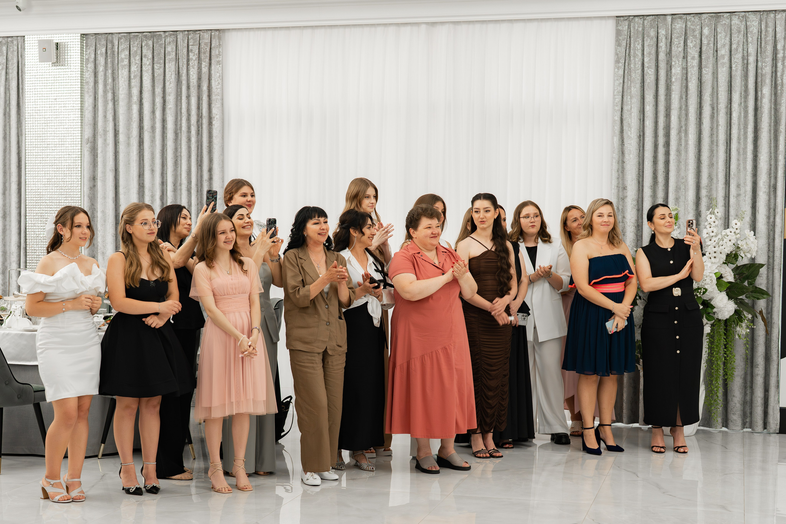 Школьный бал. Фотограф видеограф Геннадий Янбаев в Сочи, Краснодаре