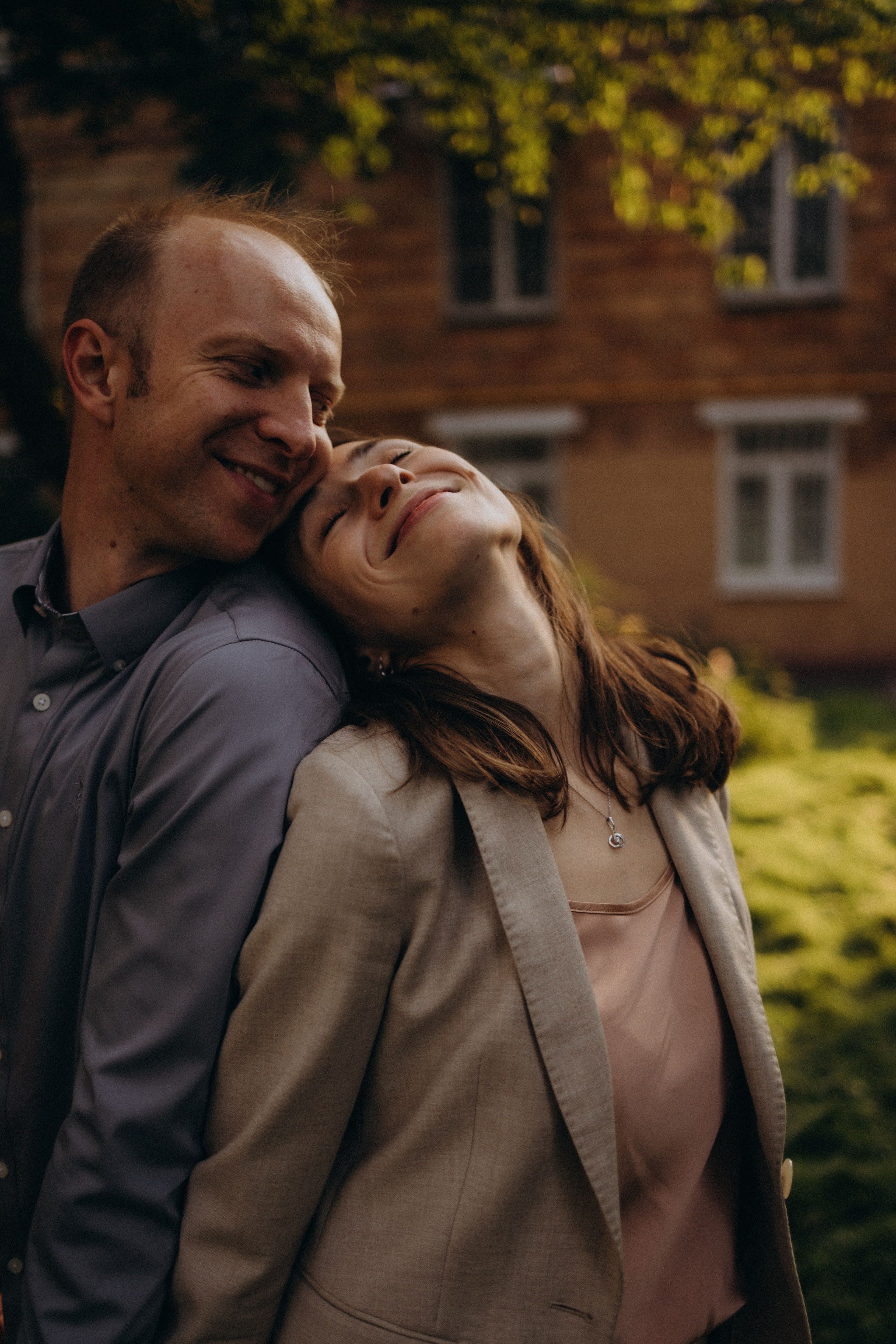 Прогулочная фотосессия влюбленных. Семейный фотограф в Москве и Люберцах Юлия Гуськова