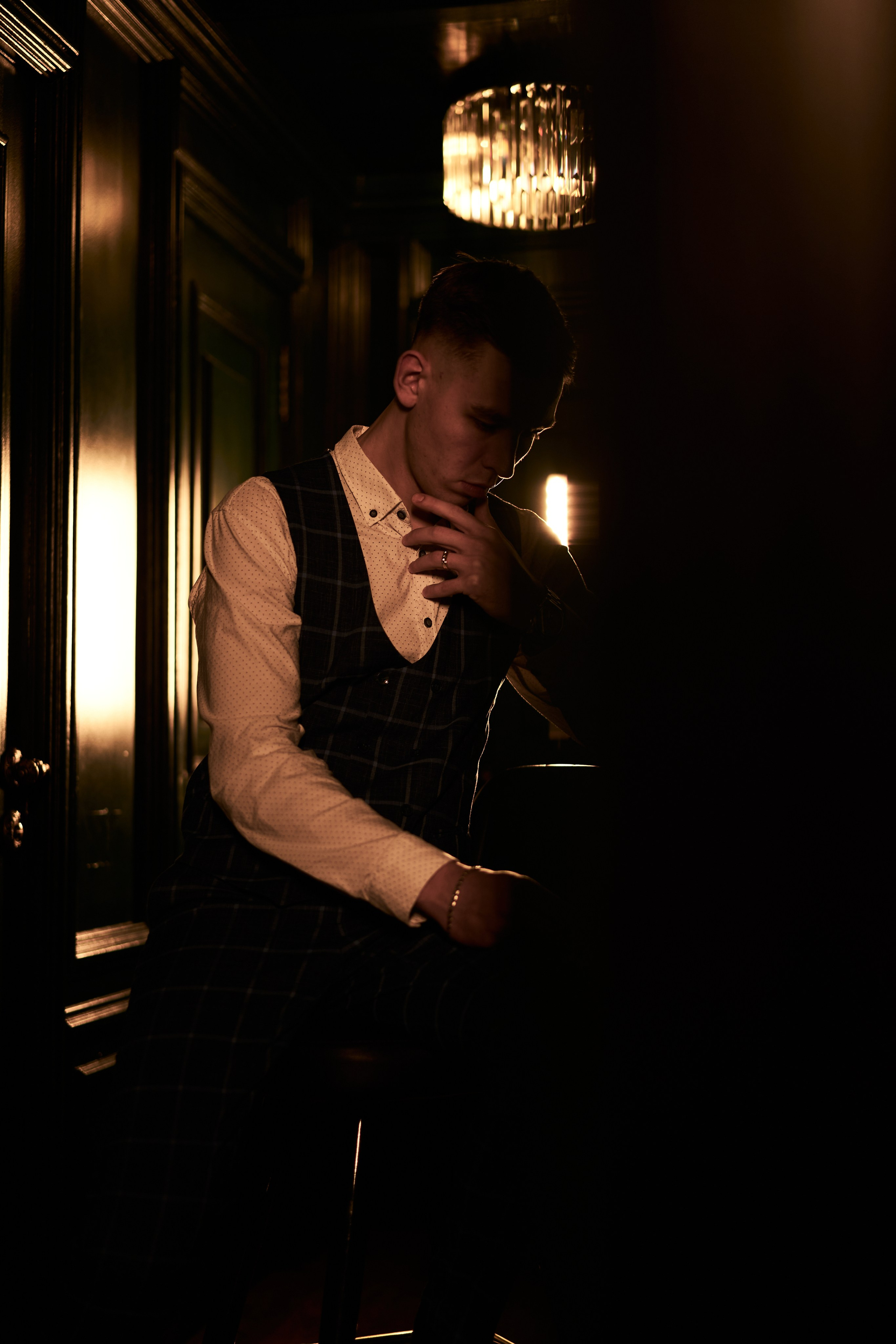 Мужская фотосессия ресторан. Фотограф Екатеринбург Кокшарова Александра