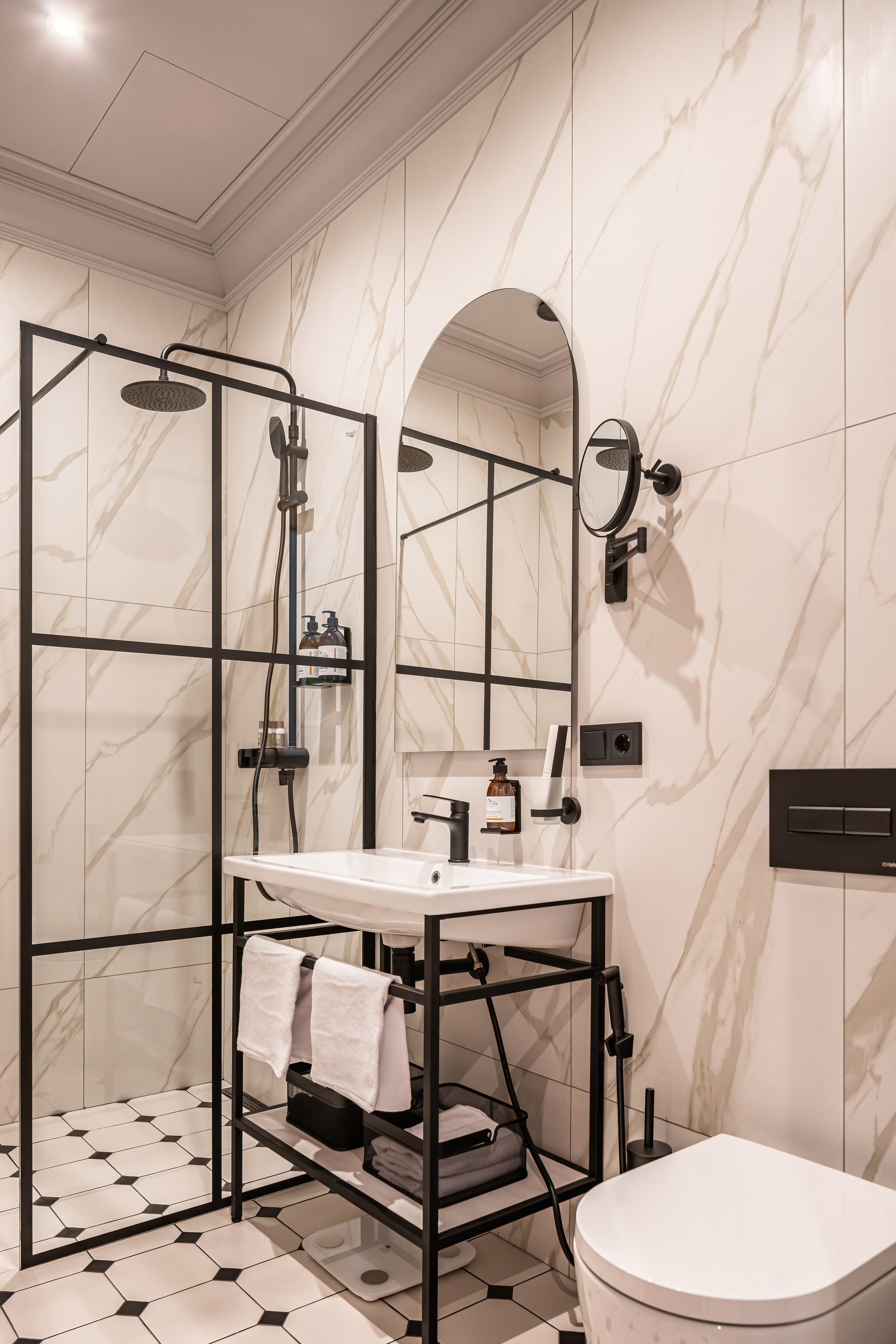 Отель аппарт Бридж. Декорактив Москва