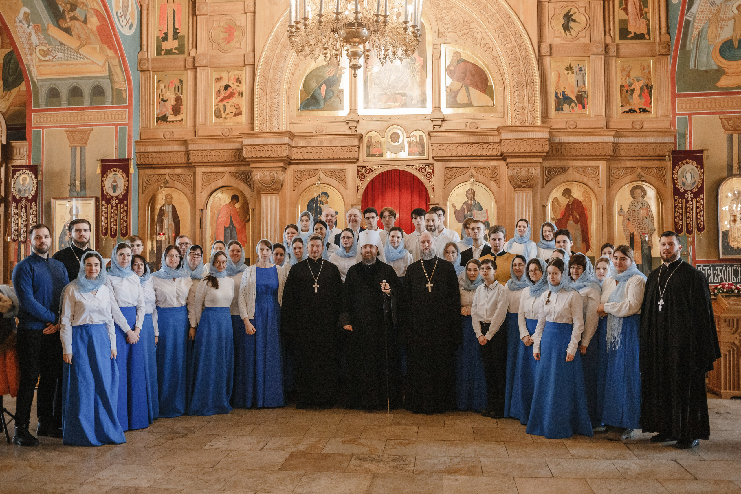 Служба Григория, митрополита, управляющего делами Московской Патриархии. Семейный фотограф Николаева Ольга