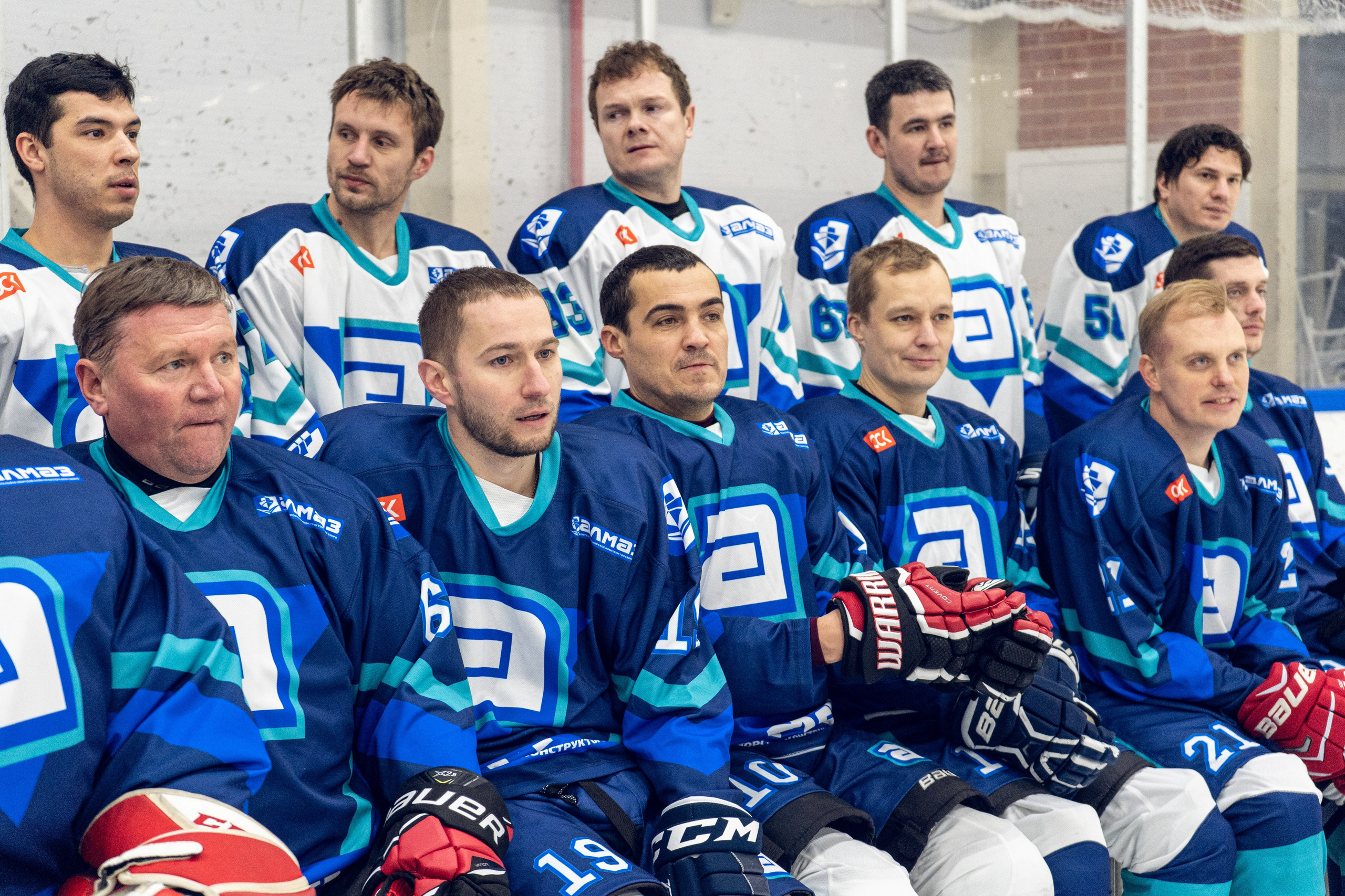 Тренировка по хоккею «ЦМКБ «Алмаз»