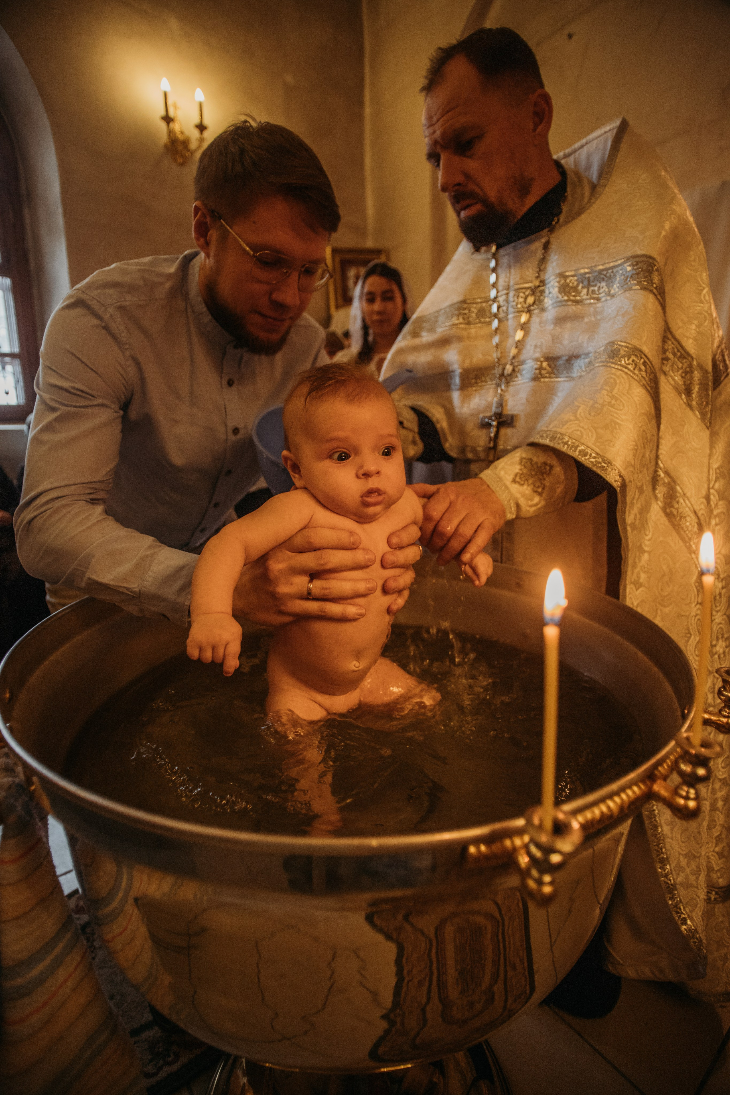 Крещение Аглаи. Венера Гайн. Репортажный фотограф  Тюмень. Обучение фотографии с 0