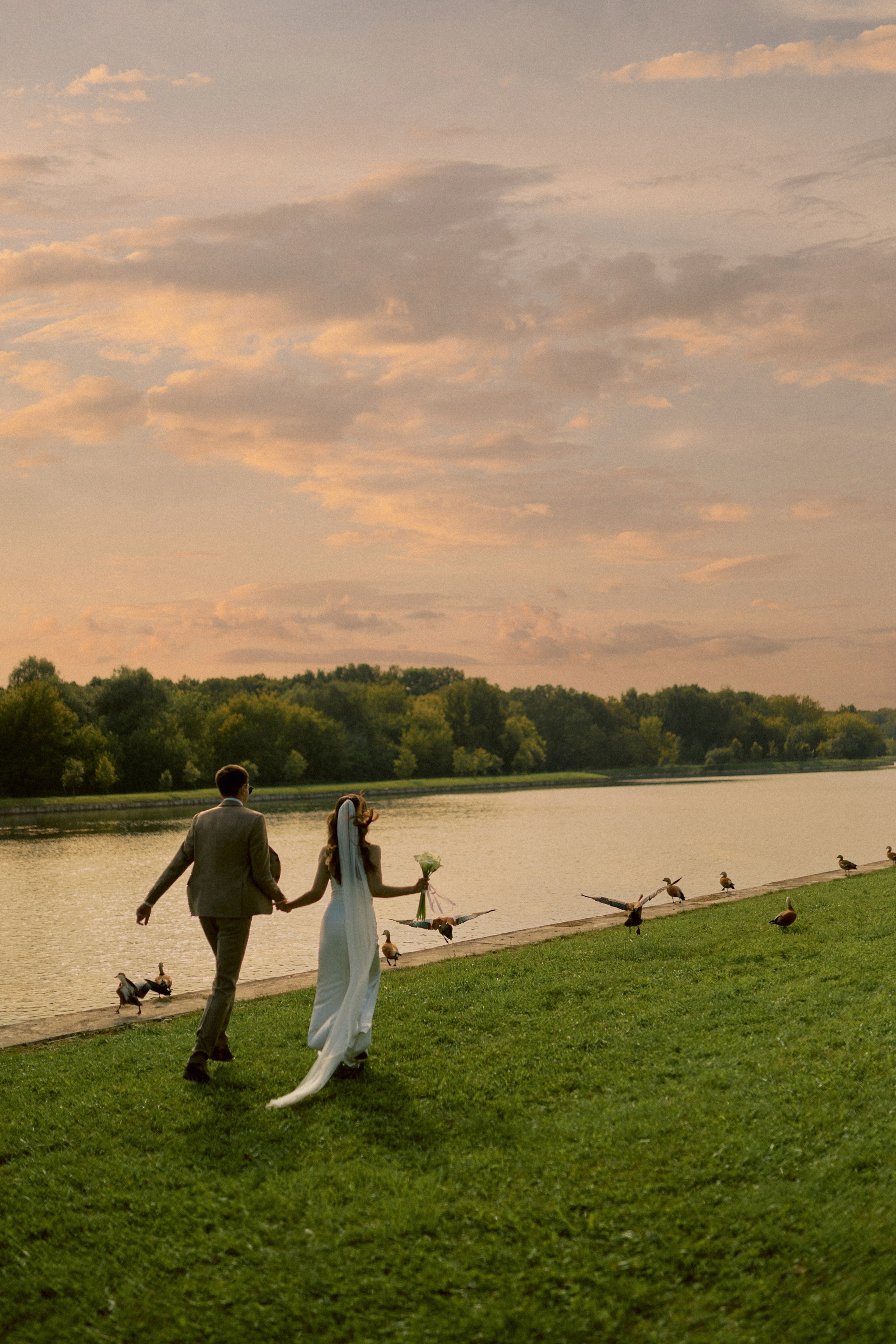 Свадебная фотосессия в Москве. Сестры Карабаза. Фотографы и ретушеры в Москве и Санкт-Петербурге