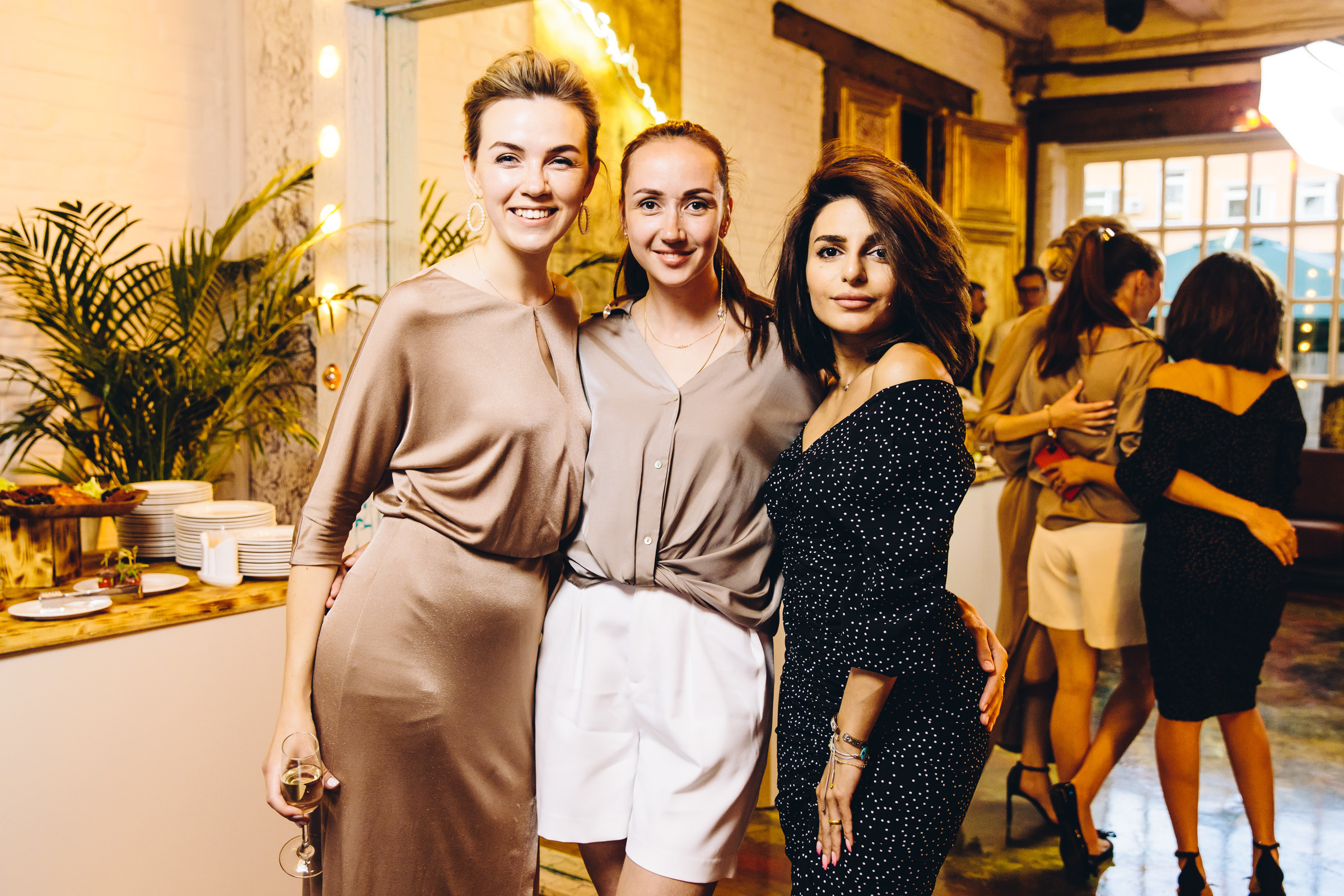 Catherine's Anniversary. Свадебный и репортажный фотограф Виталий Кислицын