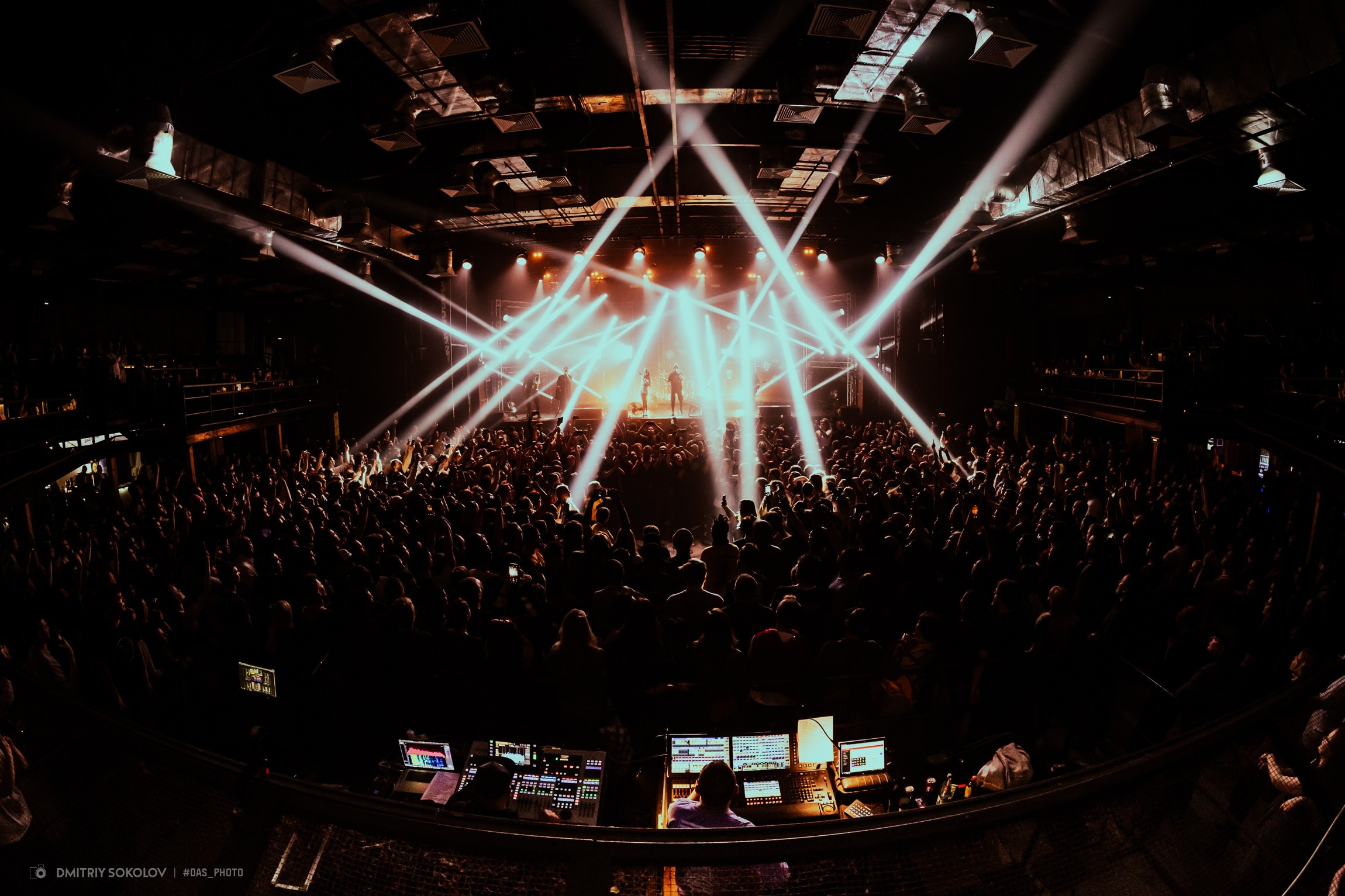 Концертный фотограф в Санкт-Петербурге Дмитрий Соколов