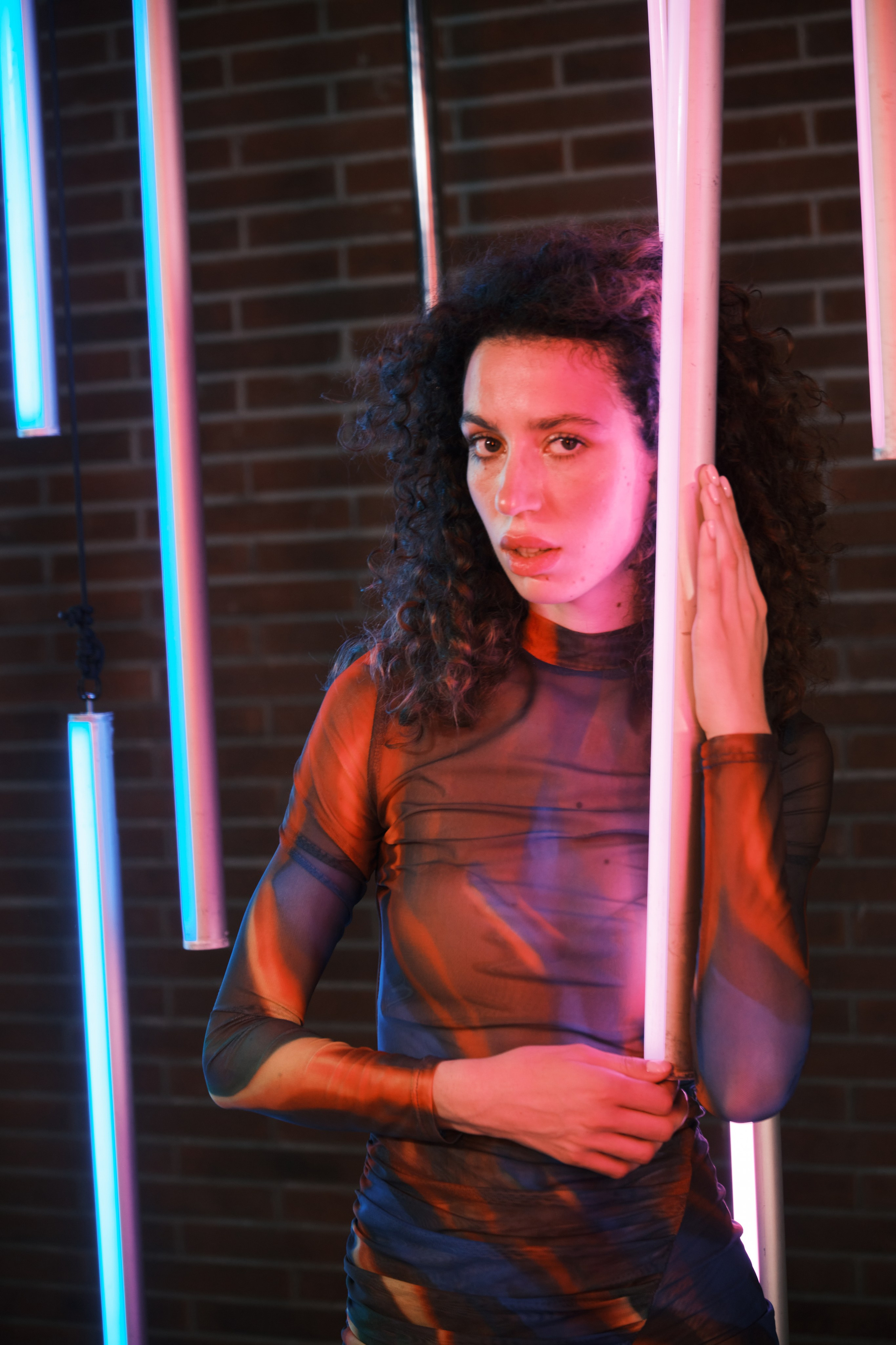 Фотосессия в стиле футуристической моды