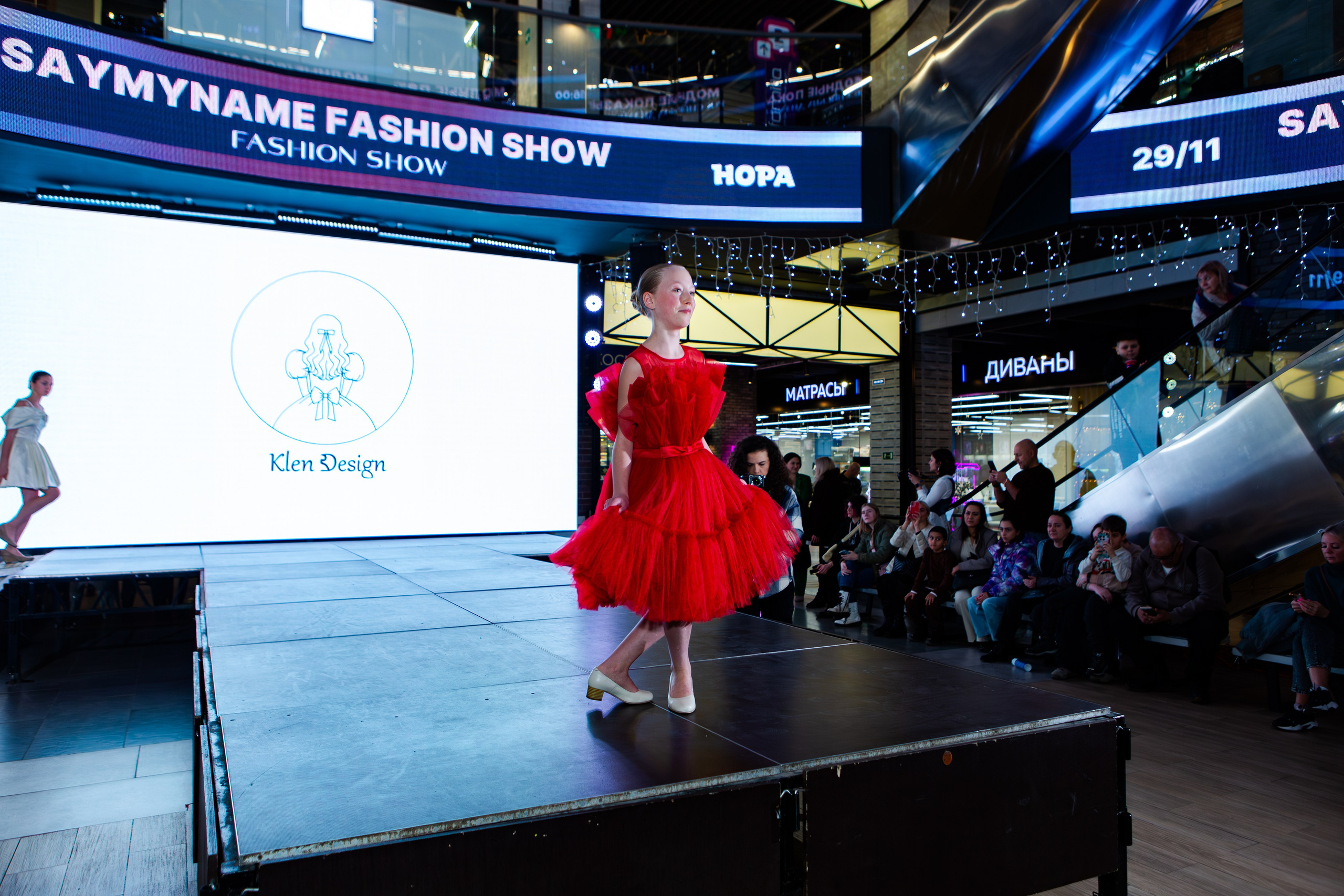 SAYMYNAME FASHION SHOW. Репортажный, семейный, свадебный, портретный фотограф