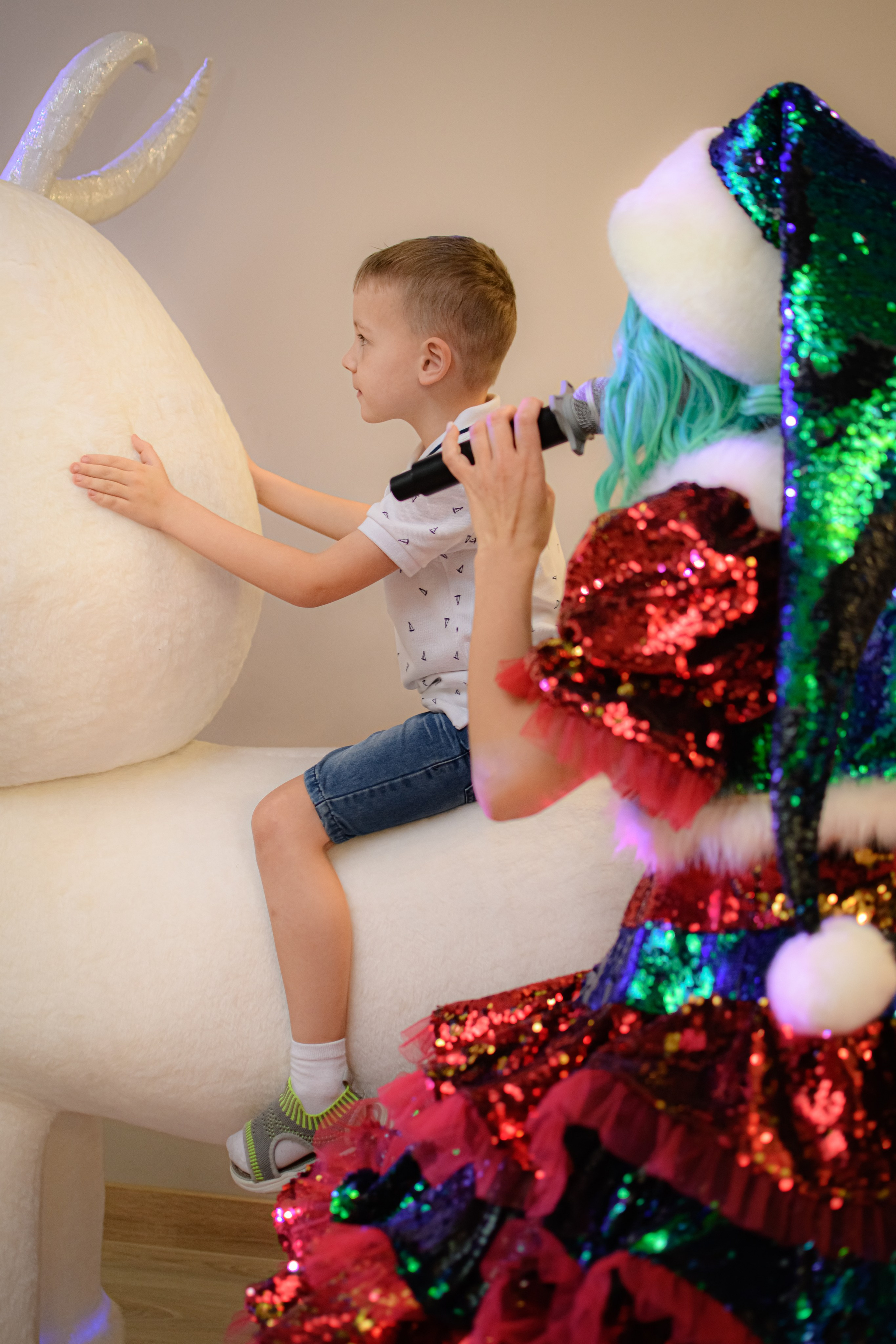 HAPPY NEW YEAR. Photokarish