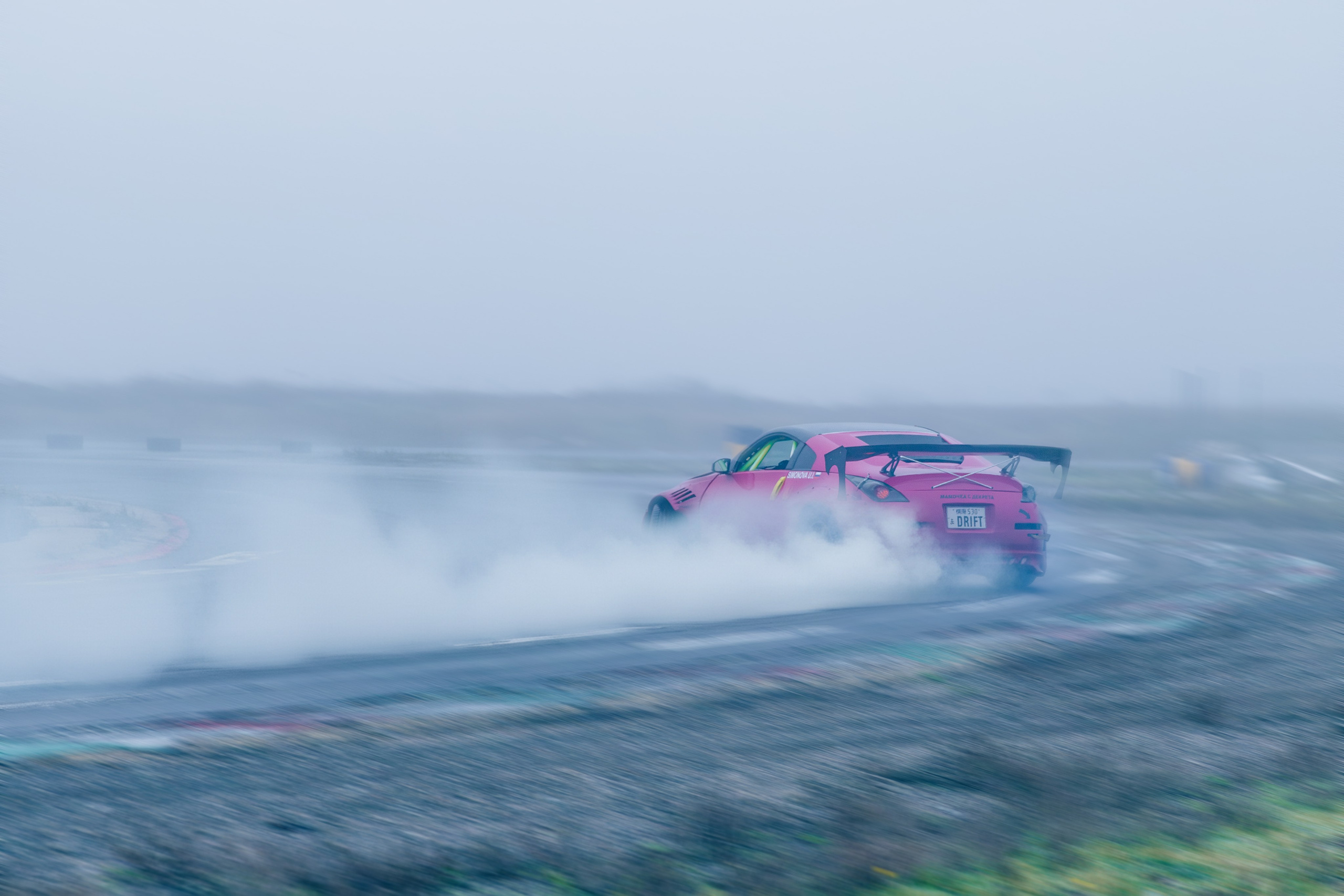 Фотосъёмка профессионального зимнего дрифта в Ростове-на-Дону. Портретный фотограф в Ростове-на-Дону Антон Казарин