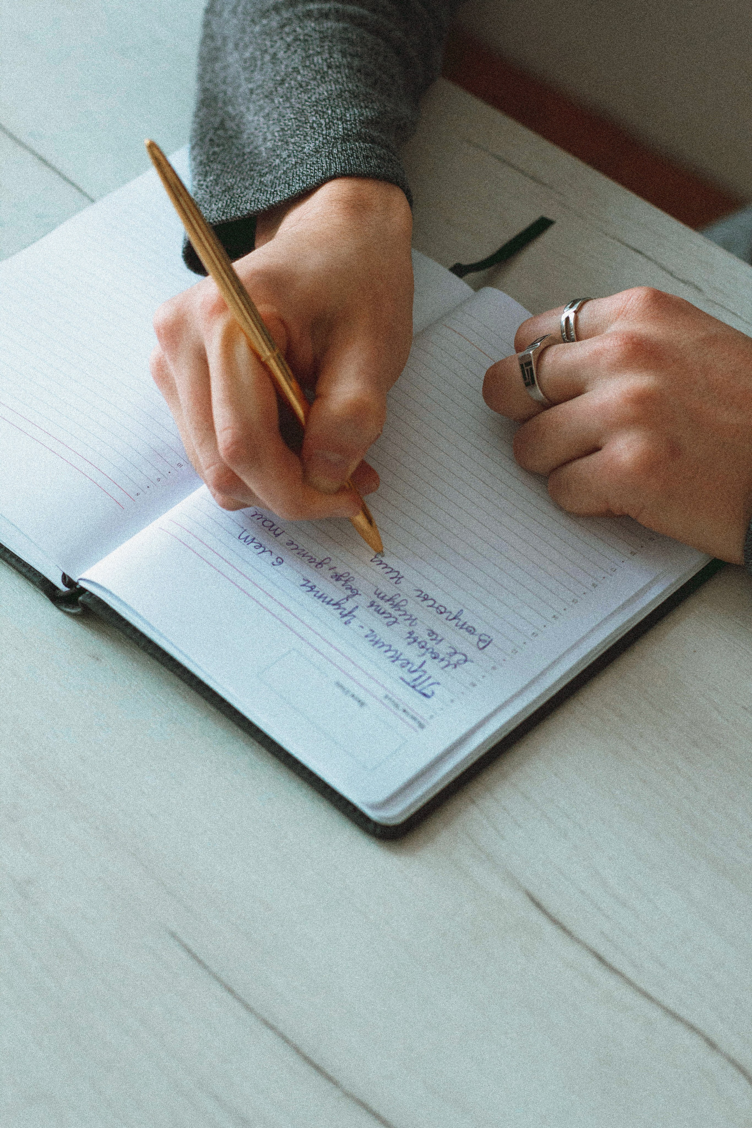 Нейропсихолог Егорыч. Фотограф и видеограф в Омск/Москва Сащенко Лера