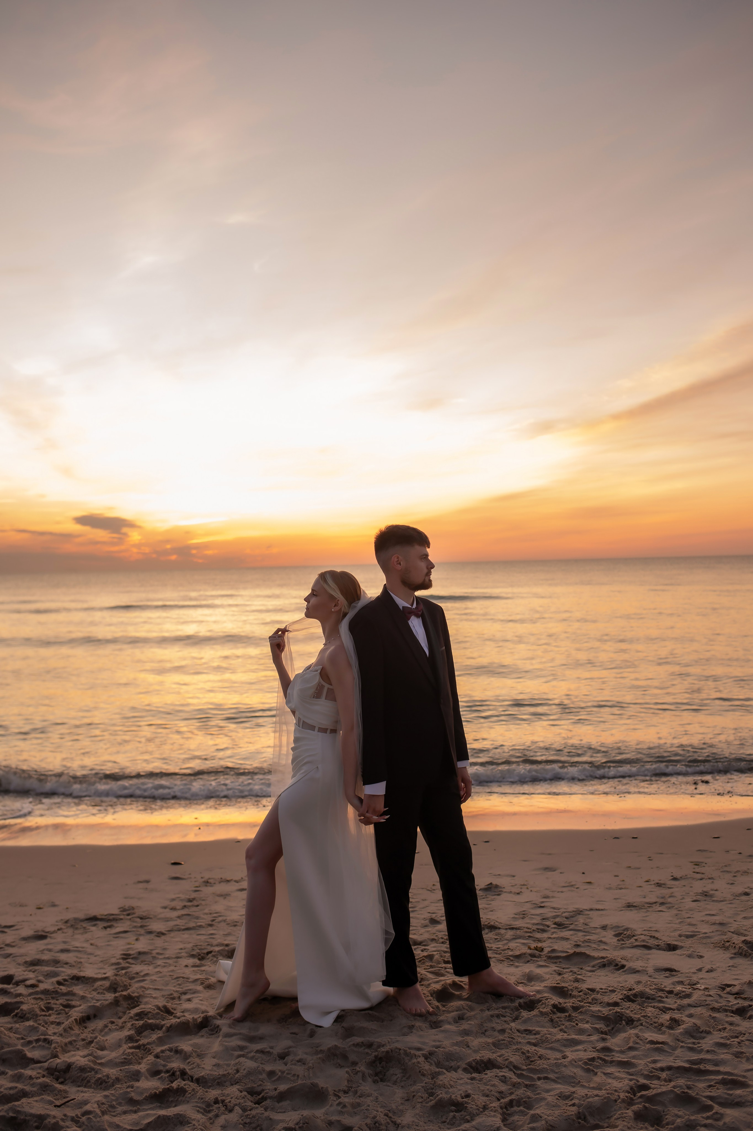 Александра и Влад. На закате. Фотограф в Калининграде Решетникова Алина