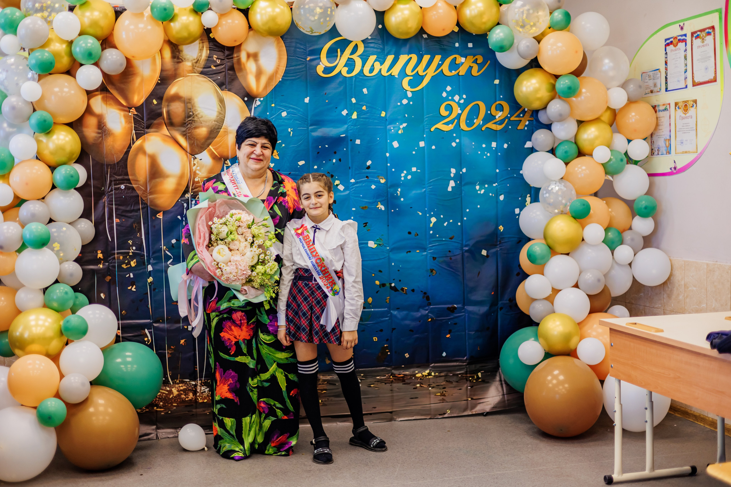 Выпуск 4а 25школа'24 год. Свадебный и семейный фотограф в Армавире