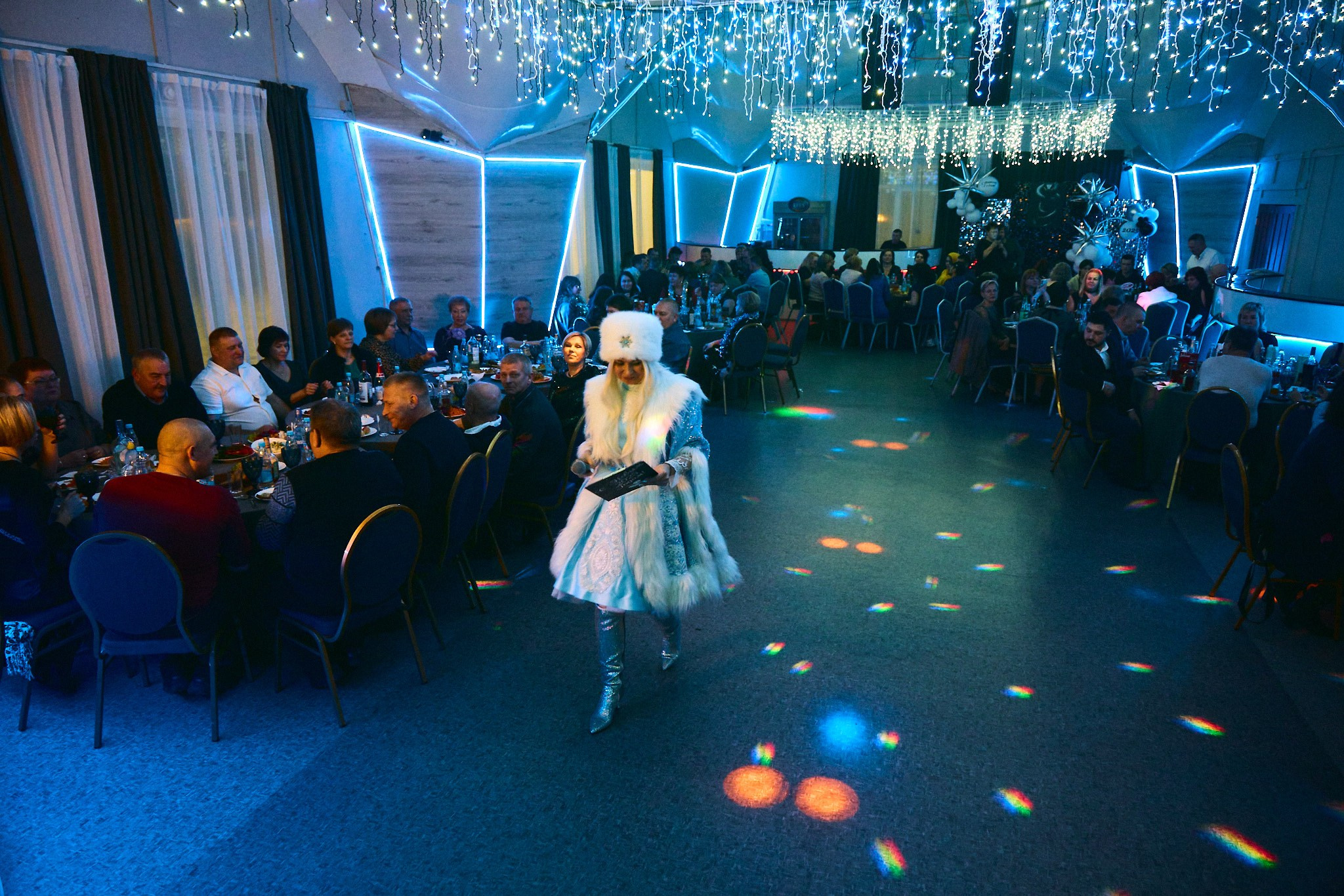 Предновогодняя вечеринка. Свадебный и семейный фотограф в г. Волхов Алексей Кочерыжкин