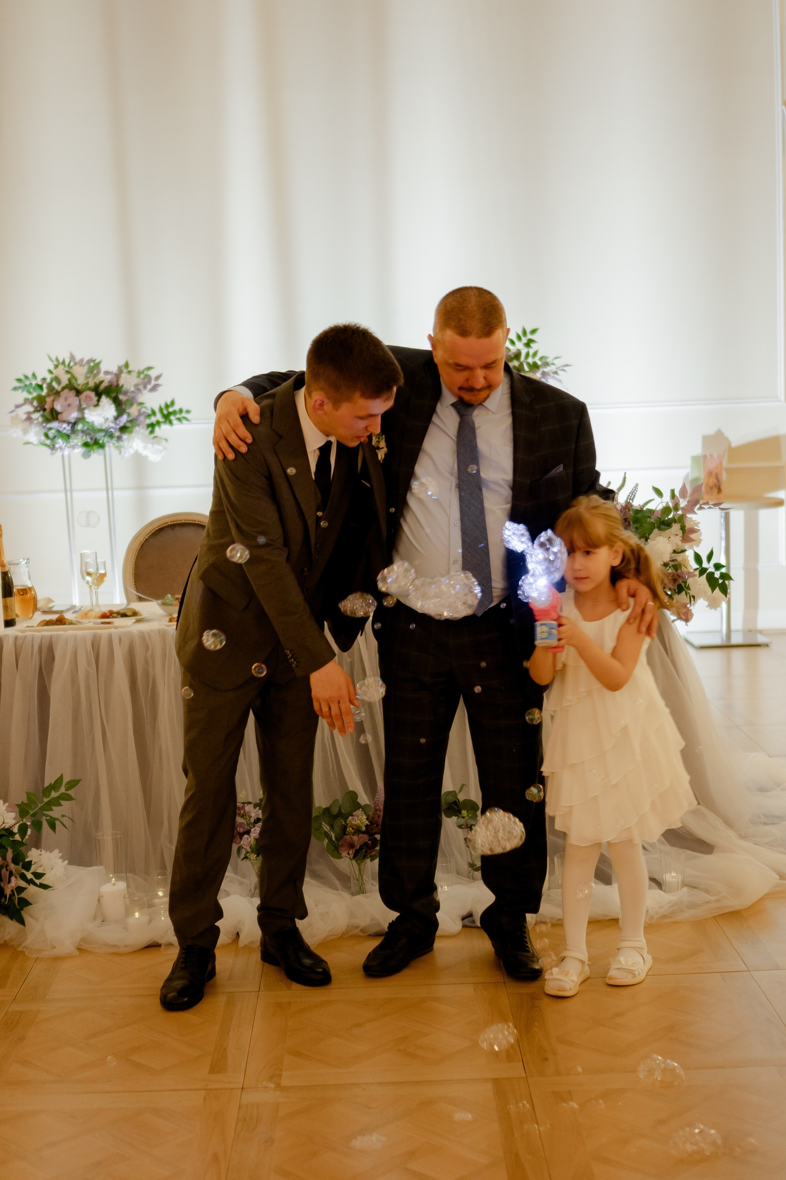 СВАДЕБНАЯ СЬЕМКА В ЗАГСЕ И БАНКЕТ. Профессиональный фотограф, Санкт-Петербург — Виктория Богомолова