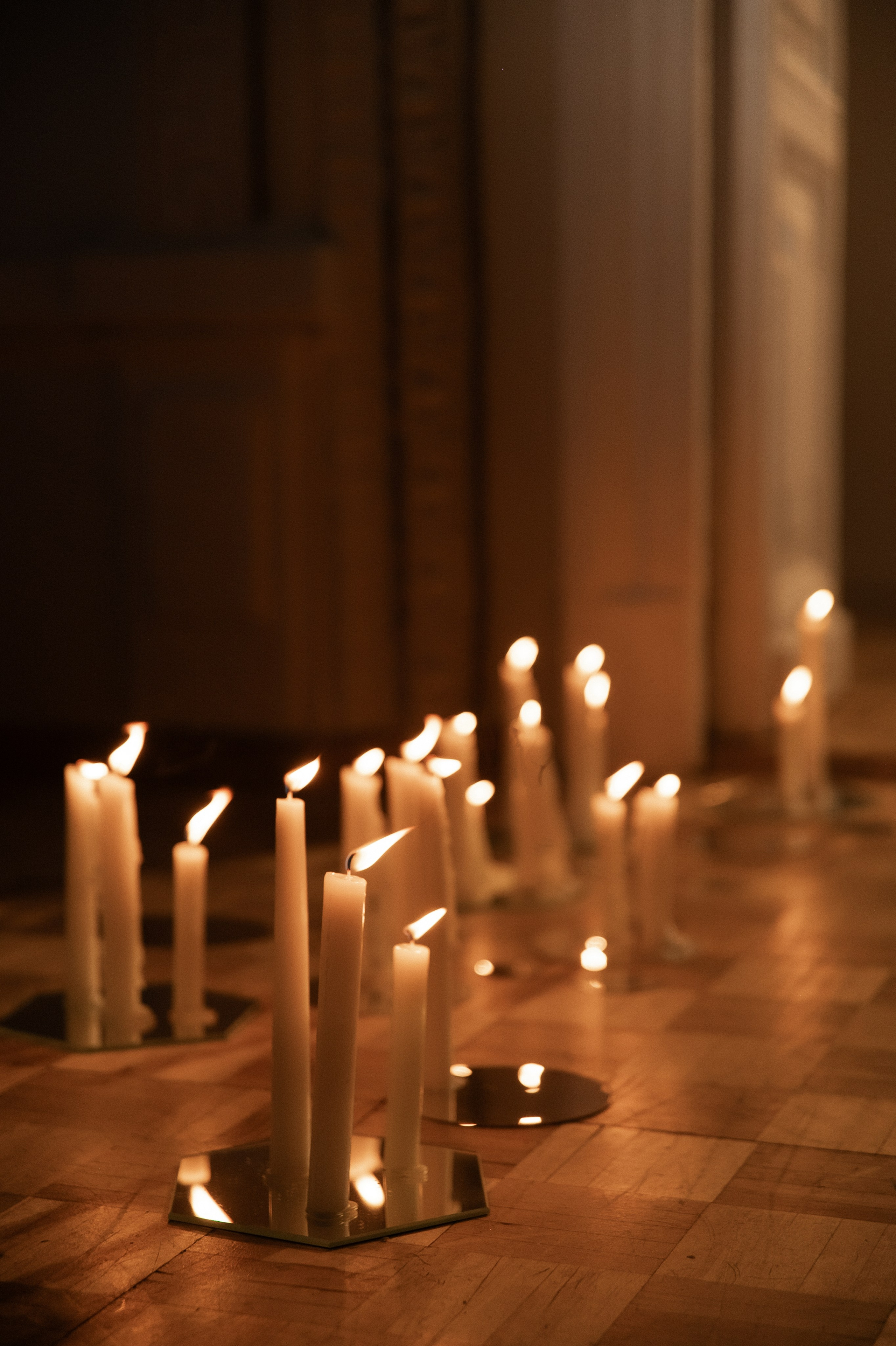 Камерный свадебный ужин при свечах в старинном особняке в фотостудии 21. Kult. Ярослава Ерина — свадебный фотограф в Москве