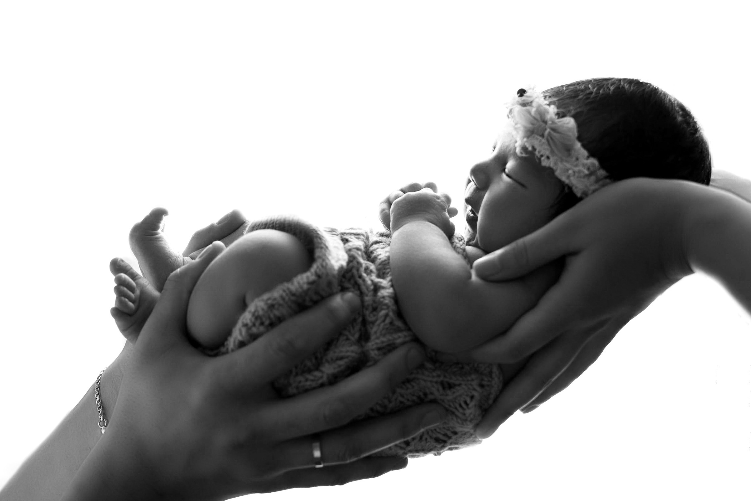 Фотосессия новорожденного. Фотограф новорожденных в Новосибирске