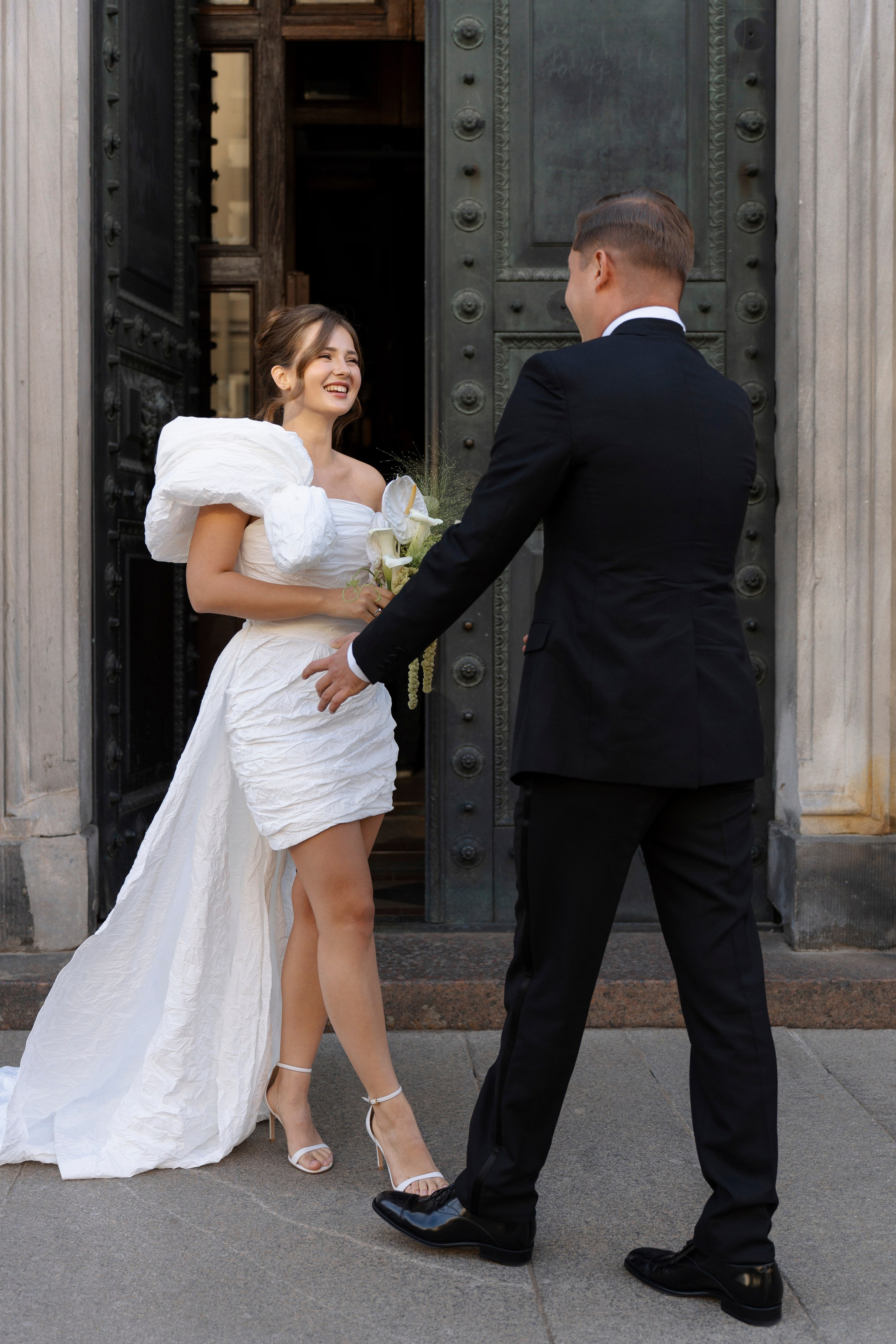 Настя и Лёша. Прогулка по Питеру. Катер. На цифру и плёнку. Свадебный фотограф Катерина Чулкова