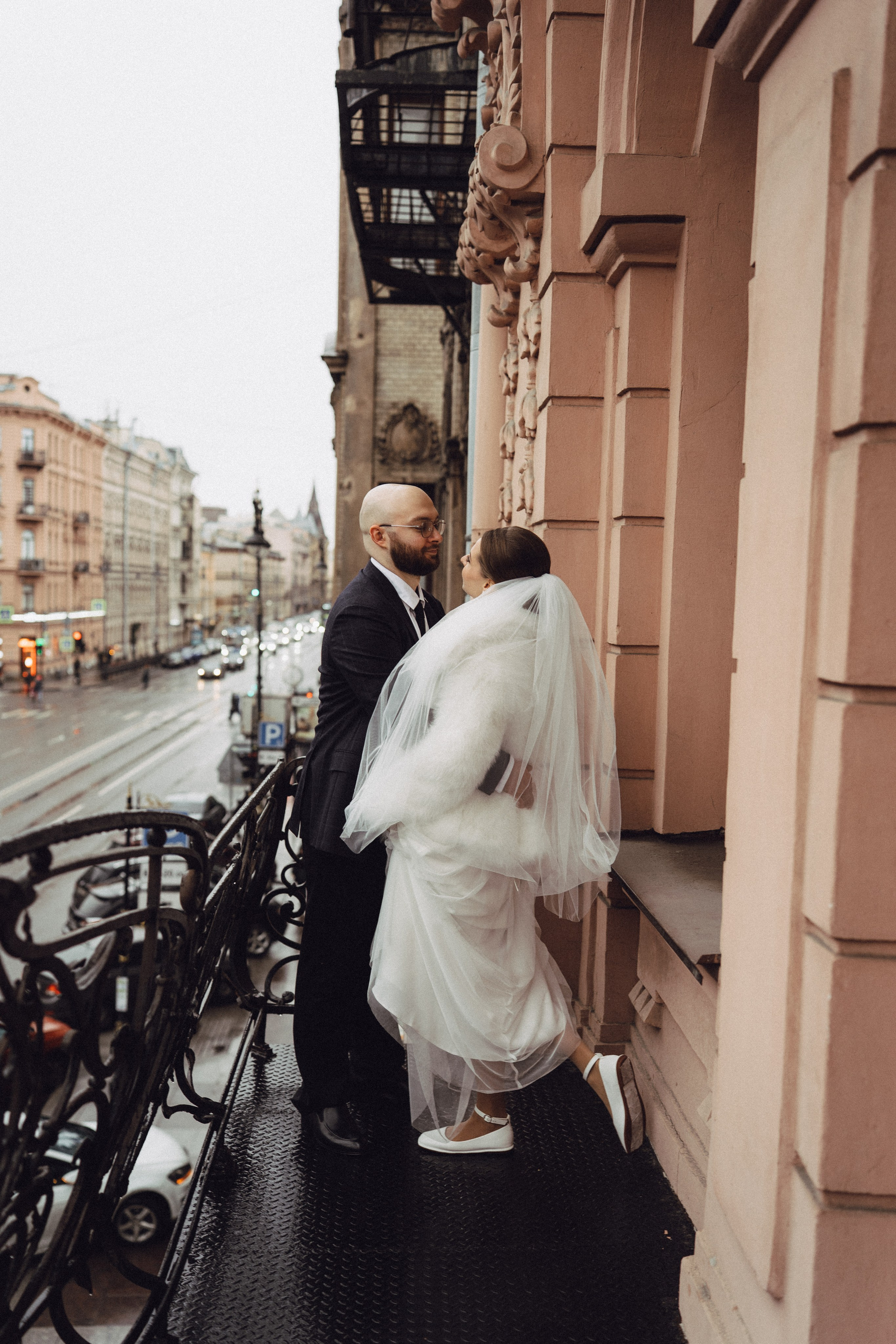 СВАДЕБНАЯ СЬЕМКА ВО ВТОРОМ ДВОРЦЕ (ДЕКАБРЬ) ТАКЖЕ СЬЕМКА В СТУДИИ НА ЧЕРНЫШЕВСКОЙ. Профессиональный фотограф, Санкт-Петербург — Виктория Богомолова