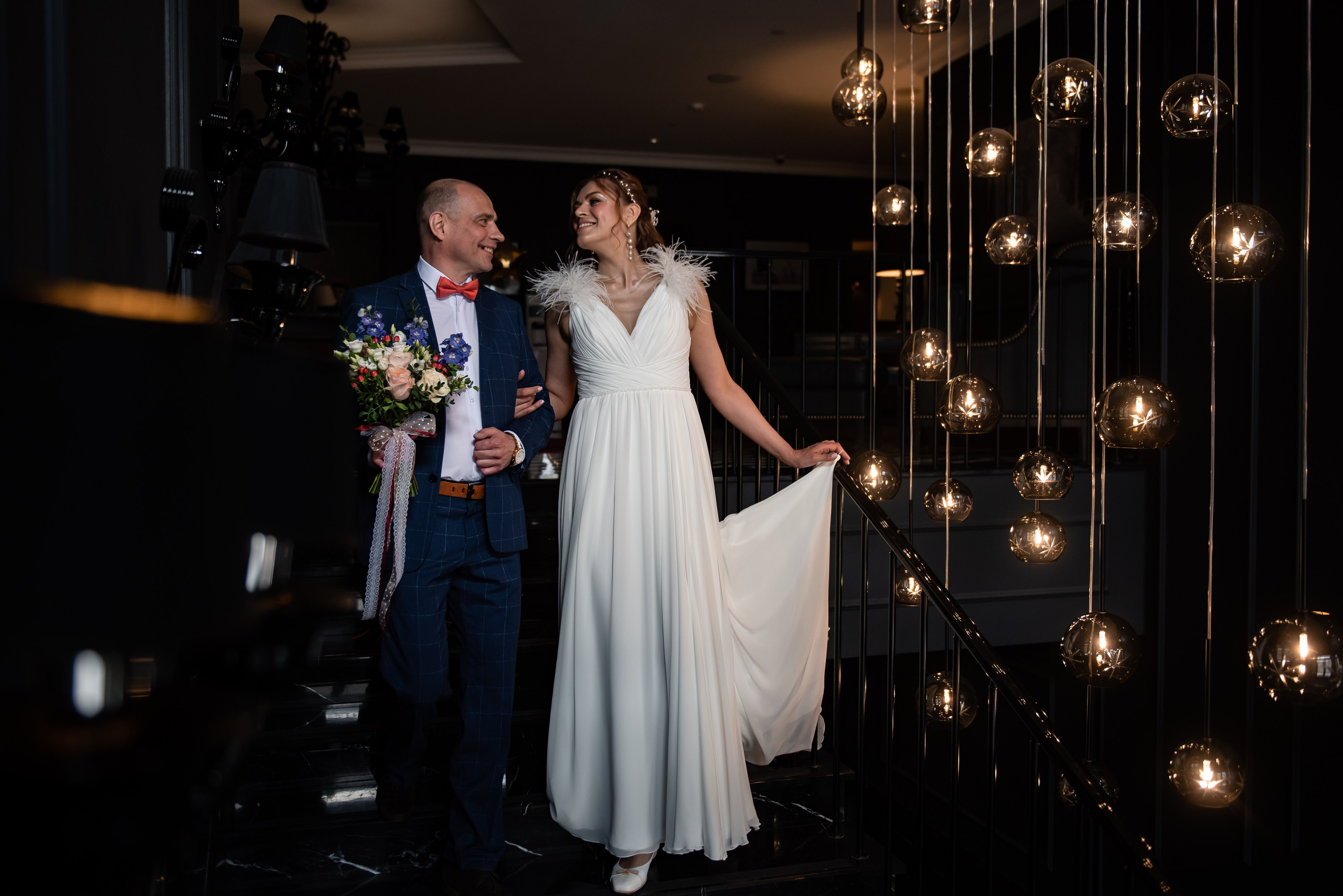 Свадебный день в Петербурге. Анастасия Петрович фотограф, фотокорреспондент в Москве и Санкт-Петербурге. Фотосъёмка репортажа, мероприятия, корпоративная съёмка, контент