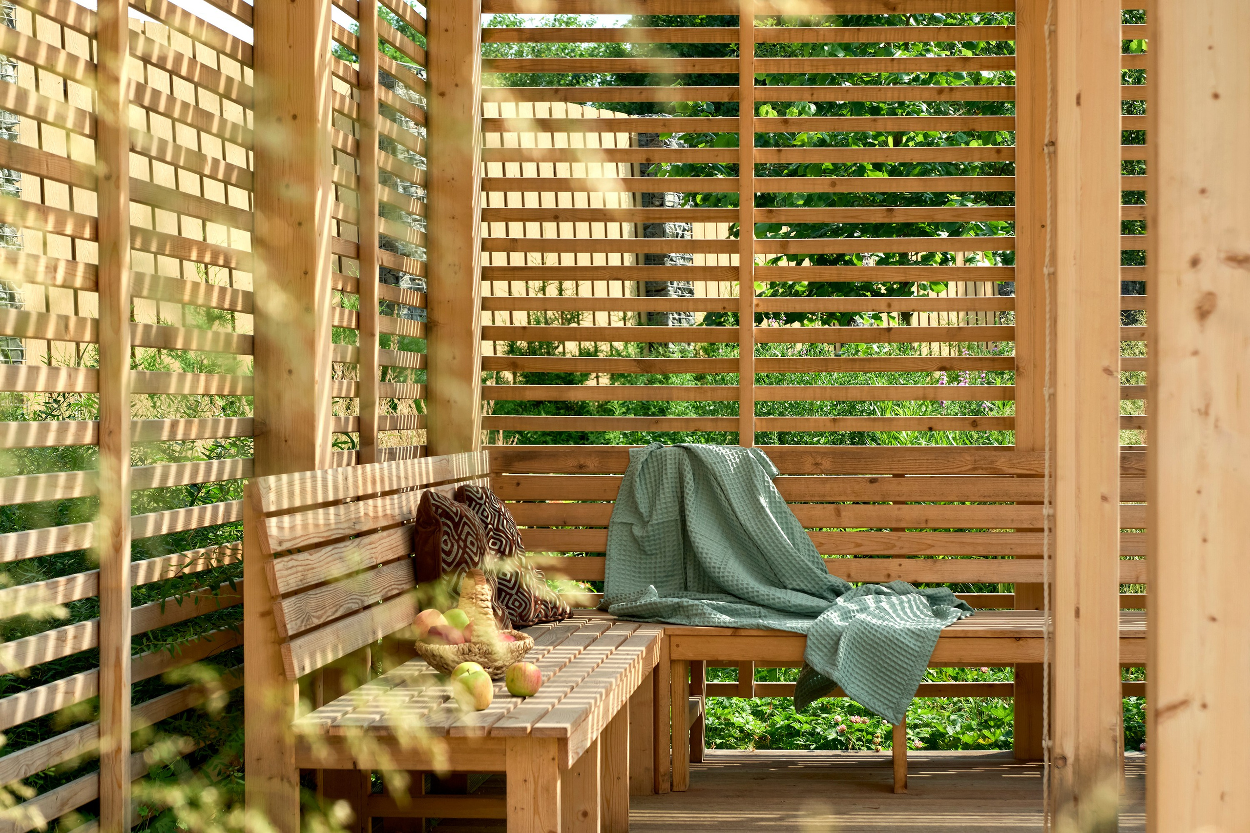 Ландшафтный и интерьерный фотограф Наталья Соловьева. Фотосъемка частного сада в&nbsp;Ломоносовском районе для ландшафтного дизайнера Анаит Акопян и&nbsp;студии ВСЕВСАД | interioto