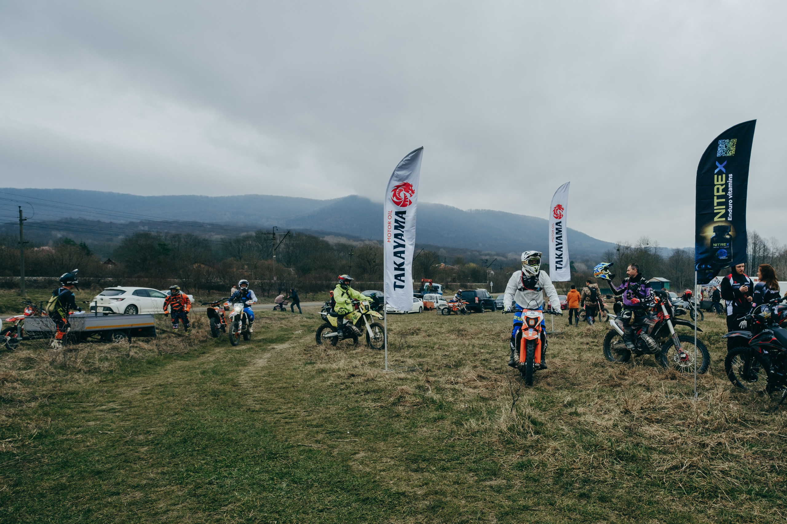 Эндуро Фест от Shamax Motors (Краснодар). Свадебный фотограф Денис Ожигин в Краснодаре и крае. Эмоциональная и стильная съемка вашего дня