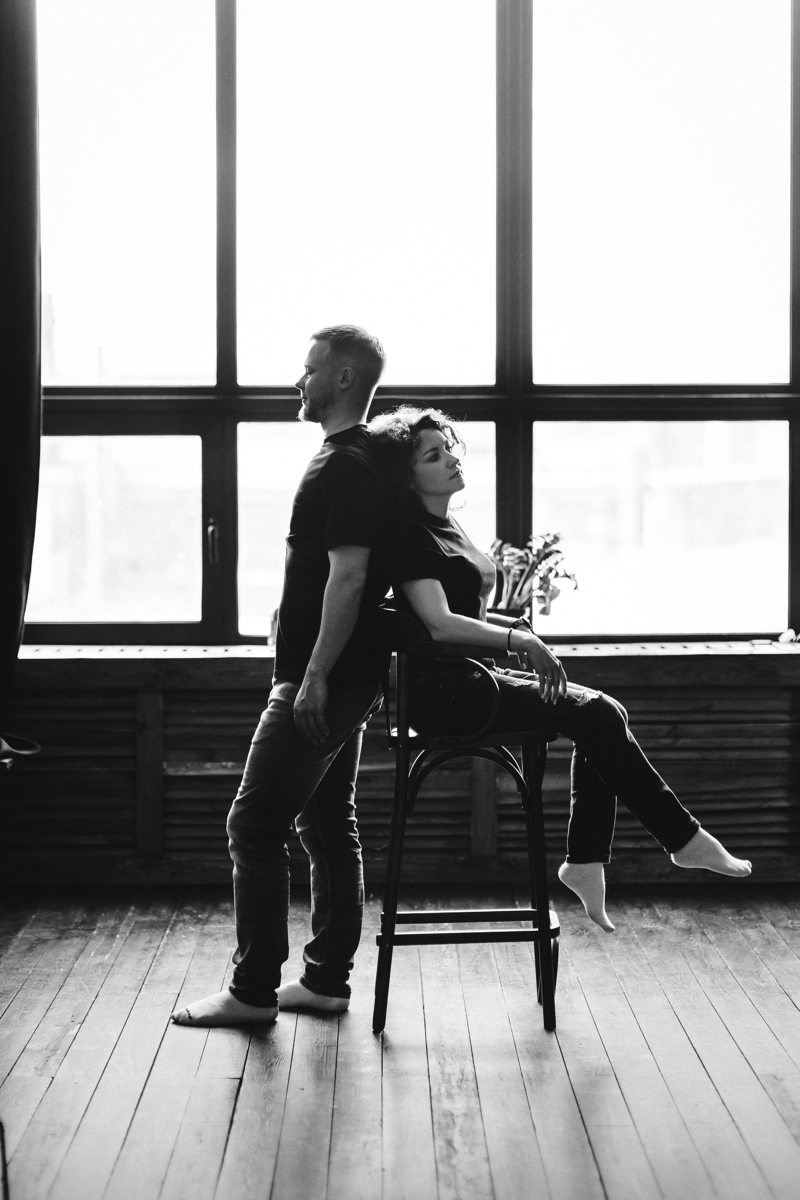 Стильная фотосессия влюбленных в студии — уют и эмоции в каждом кадре. Профессиональный фотограф в Москве. Елена Шуваева