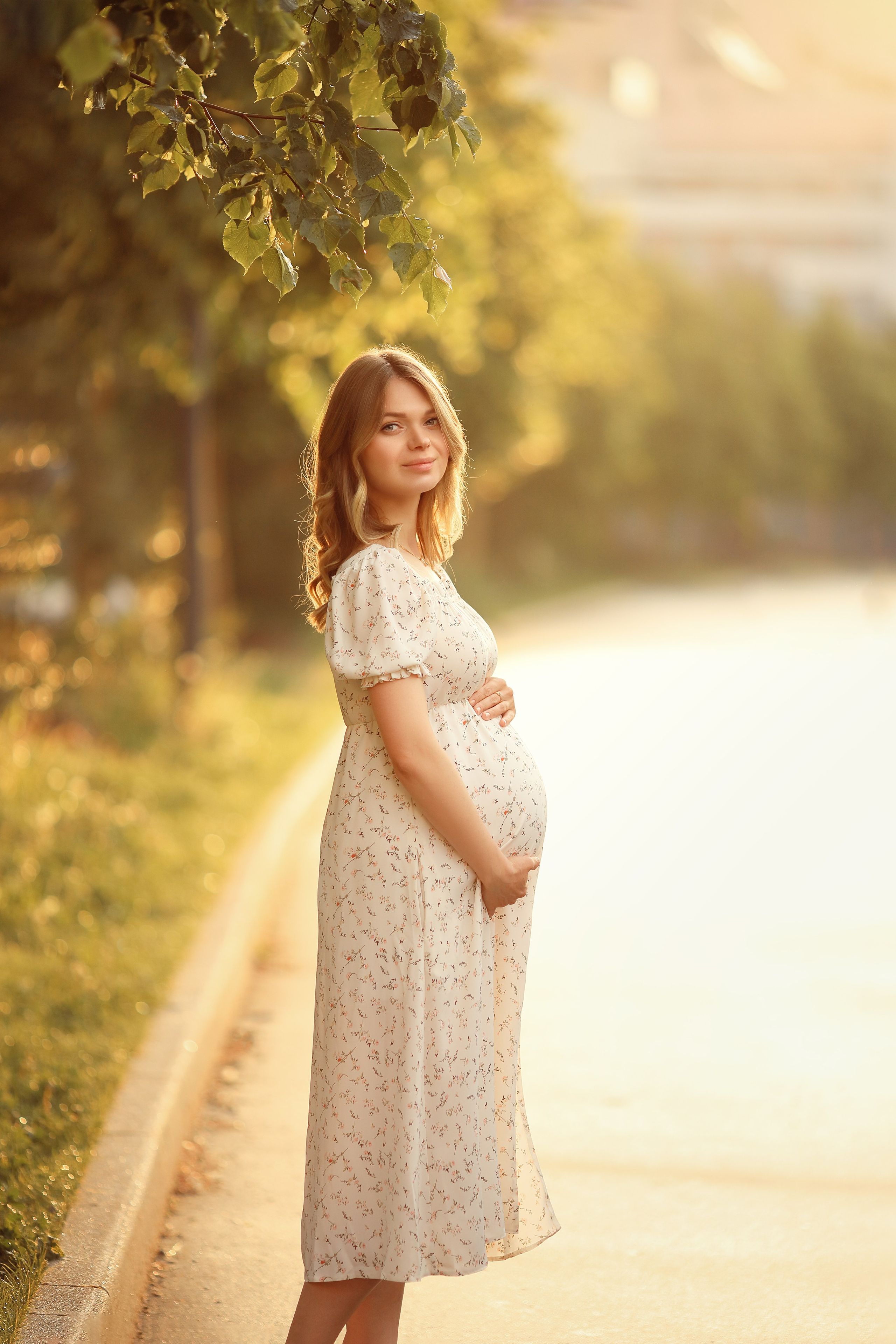 Фотосессия беременной в сирени: Идеи для красивых кадров в Москве. Профессиональный фотограф в Москве. Елена Шуваева