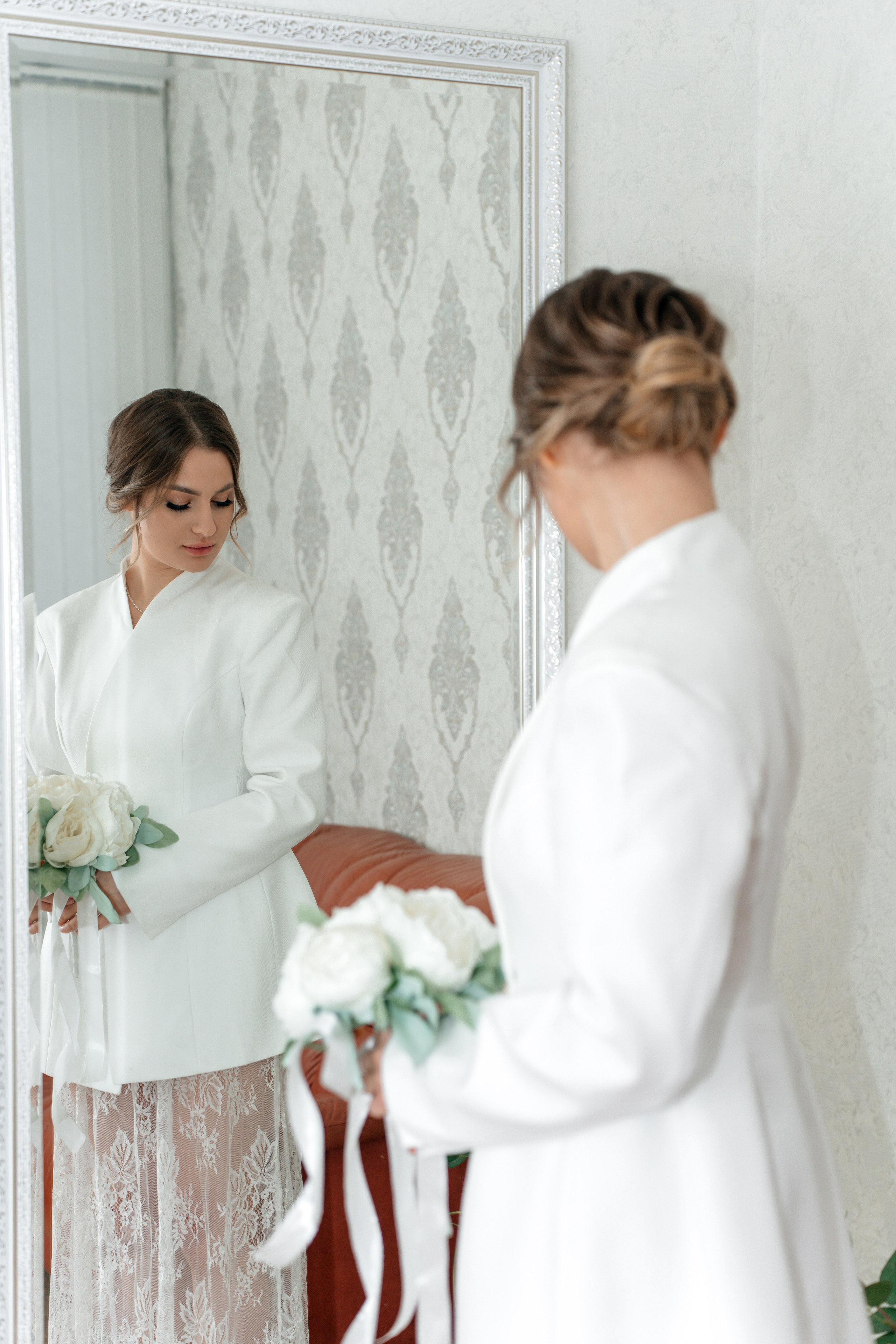 ЗАГС Октябрьского района (малый зал). Ваш семейный фотограф в Минске — Вика Трегубова