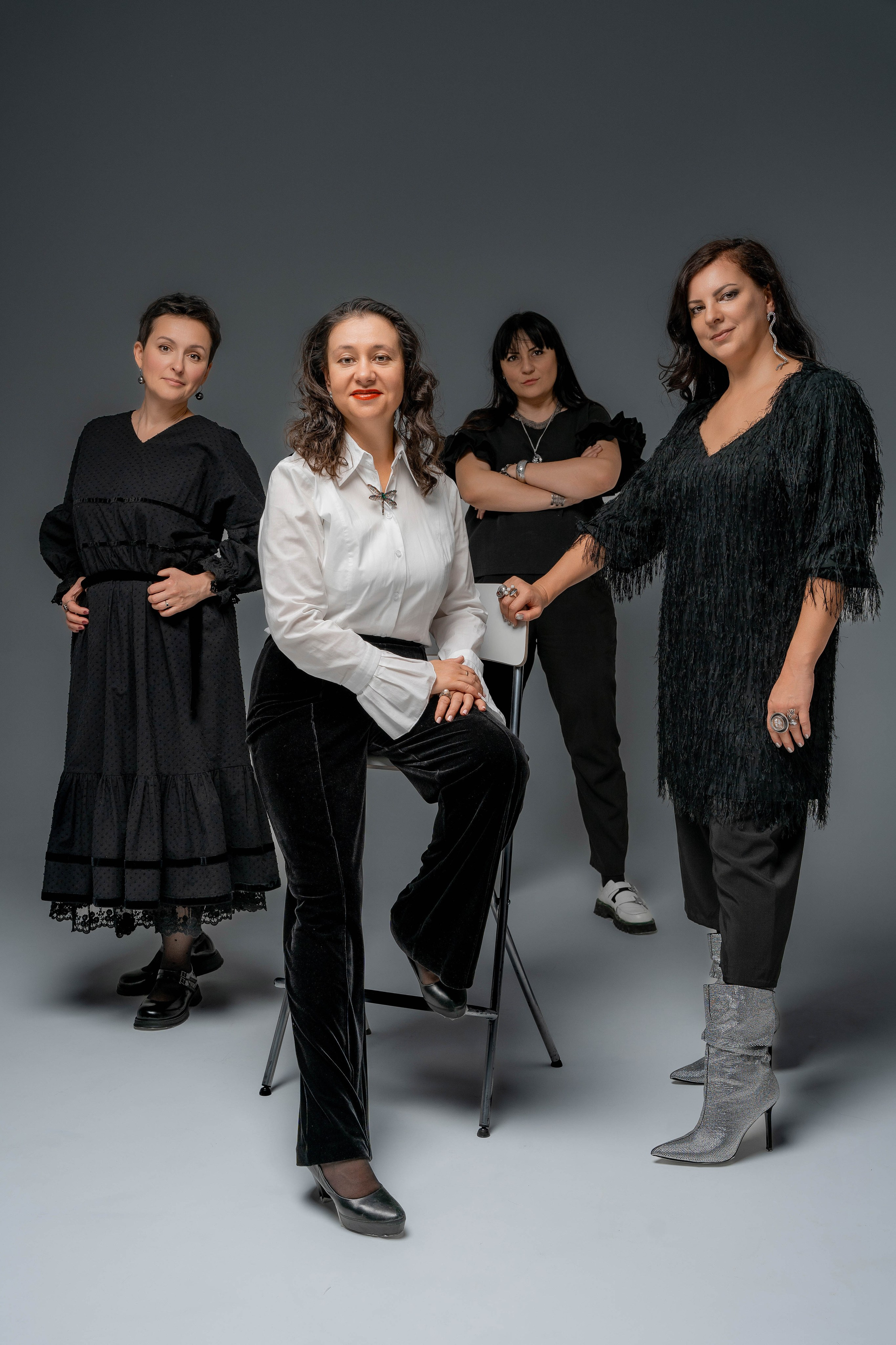 Дружеские фотосессии в студии. Профессиональный фотограф Ковалева Олеся