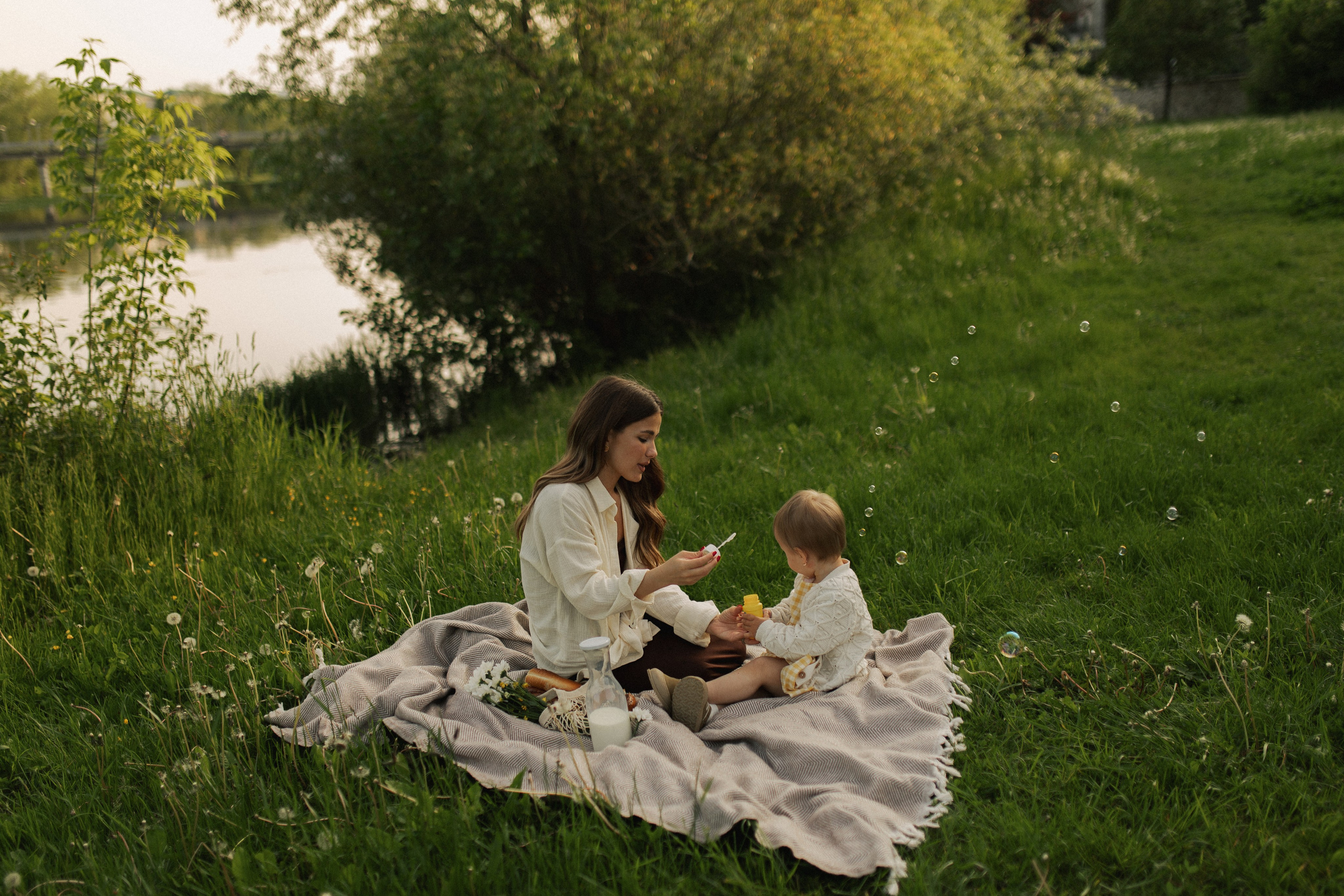 Лола и Софи. Главная
