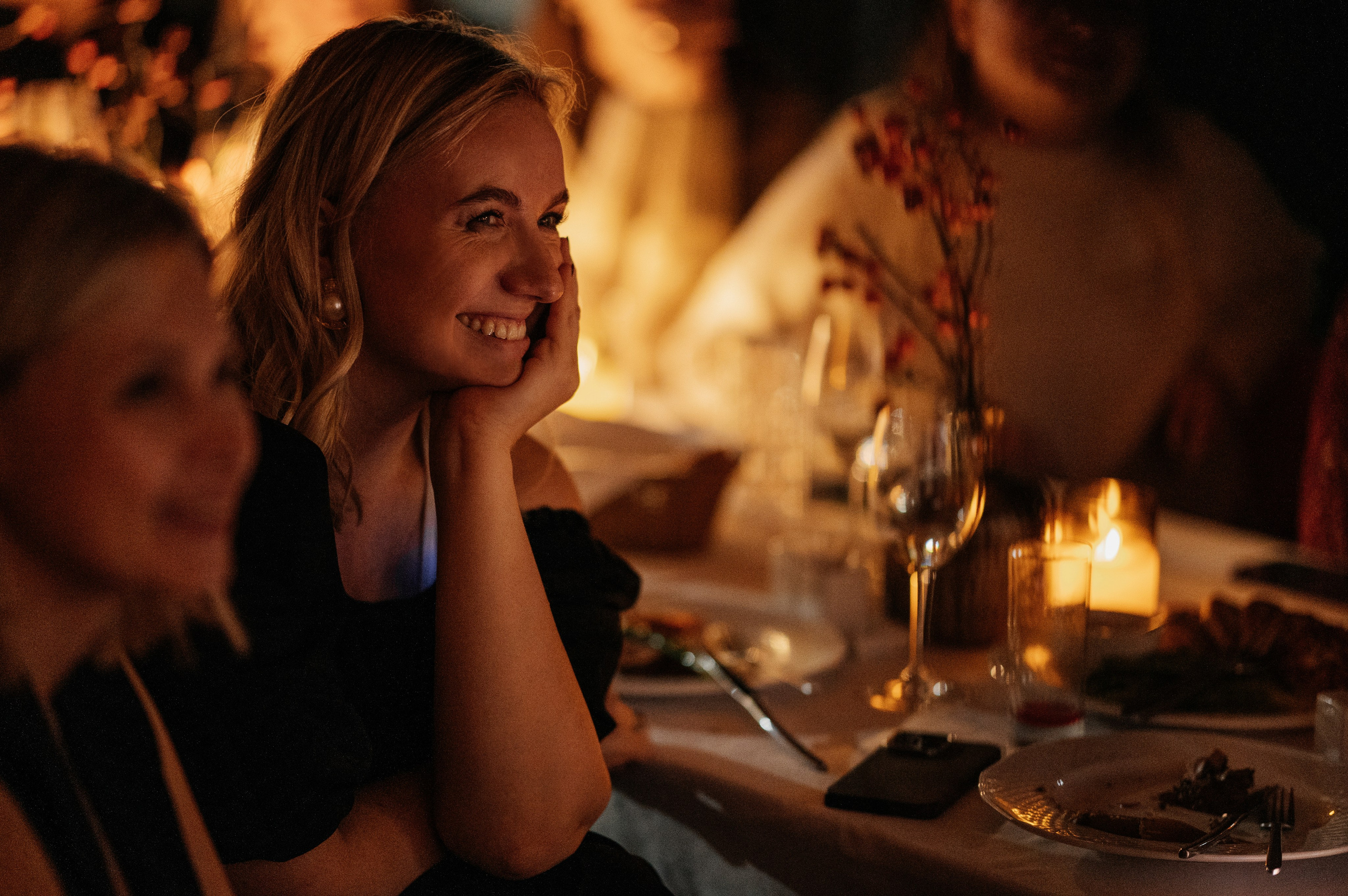 Невероятно атмосферный семейный ужин. Wedding photographer in Moscow and around the world Andrey Medvednikov