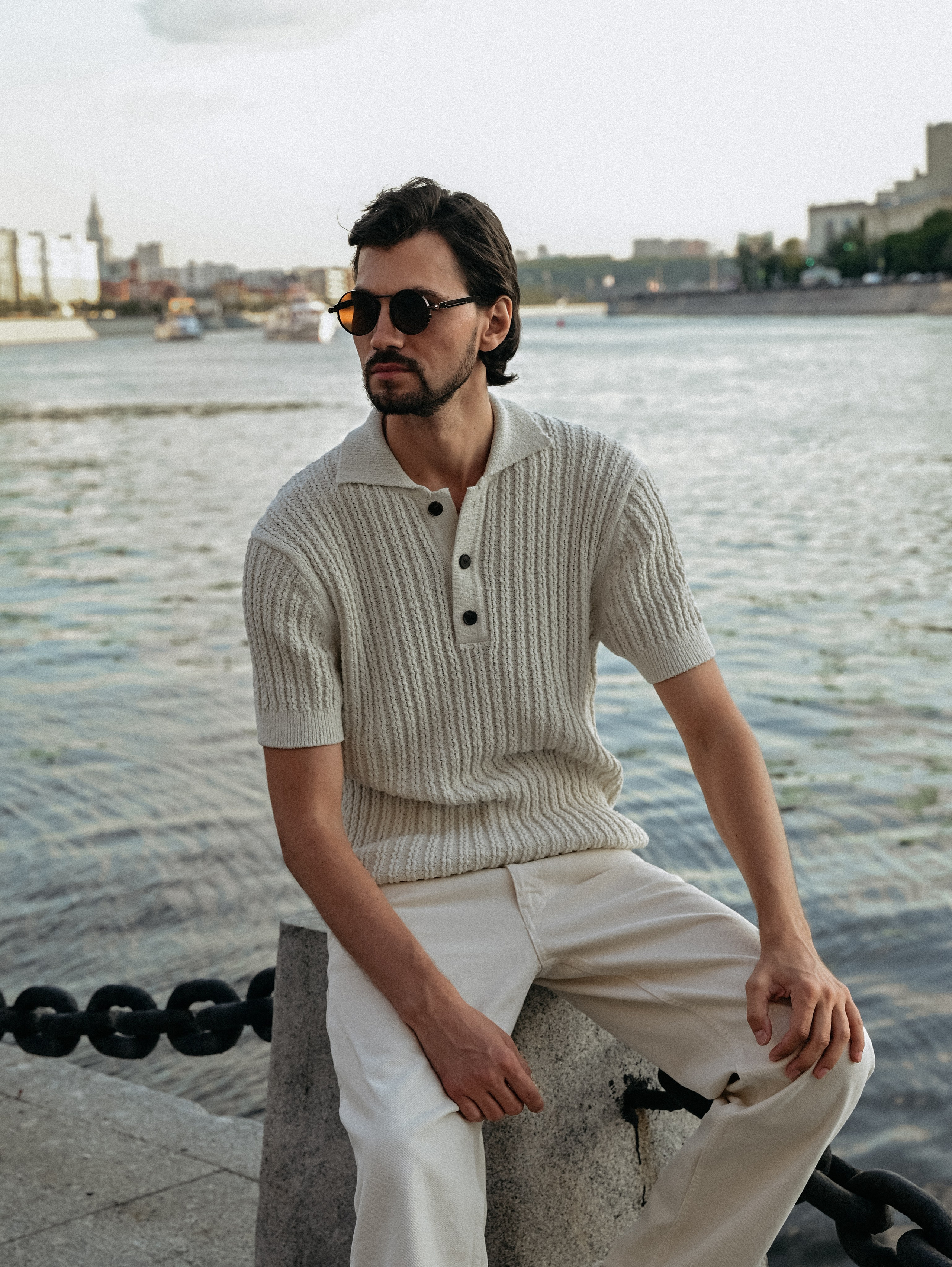 Прогулка у реки