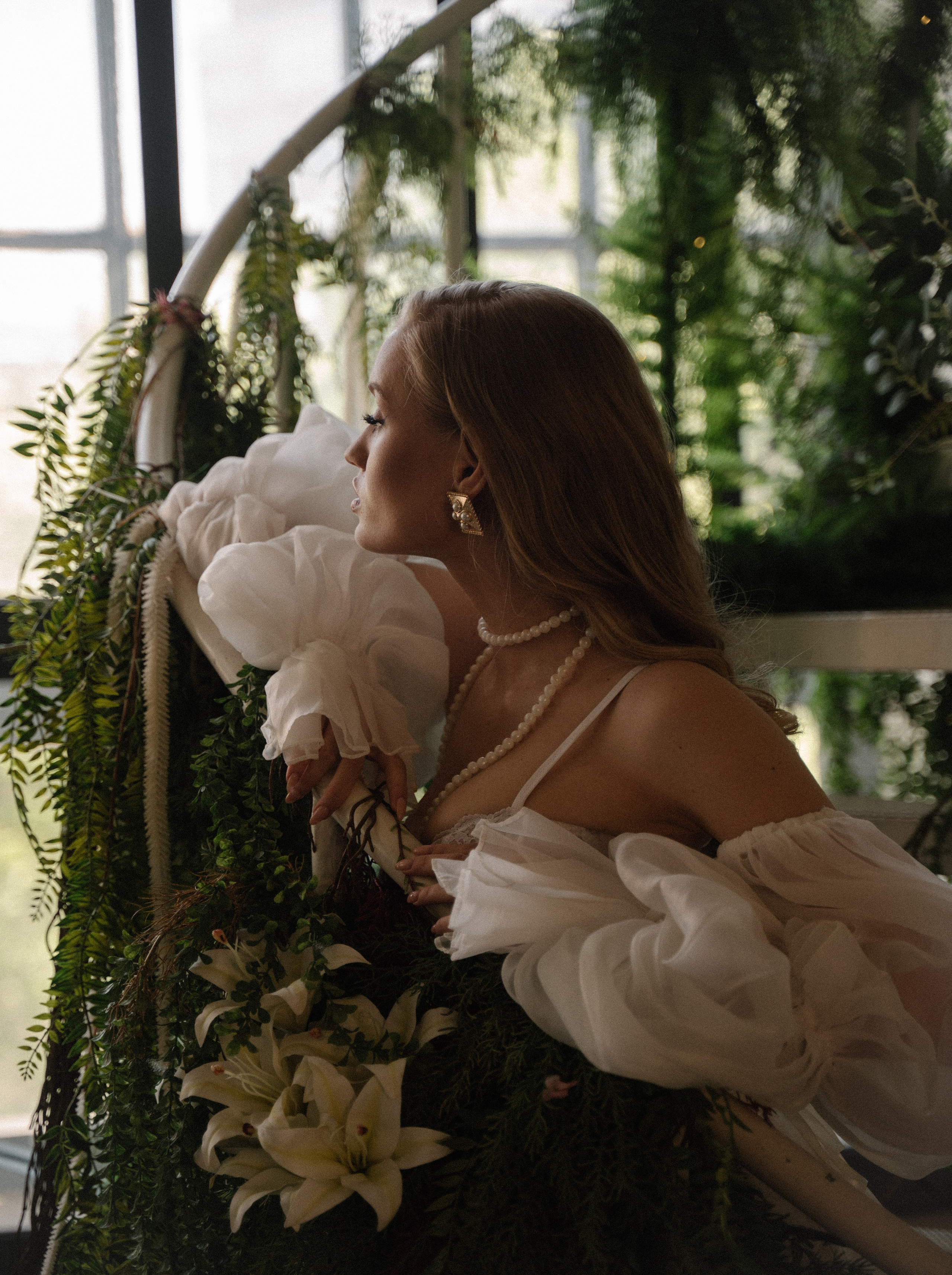 Невеста на пикнике в замке