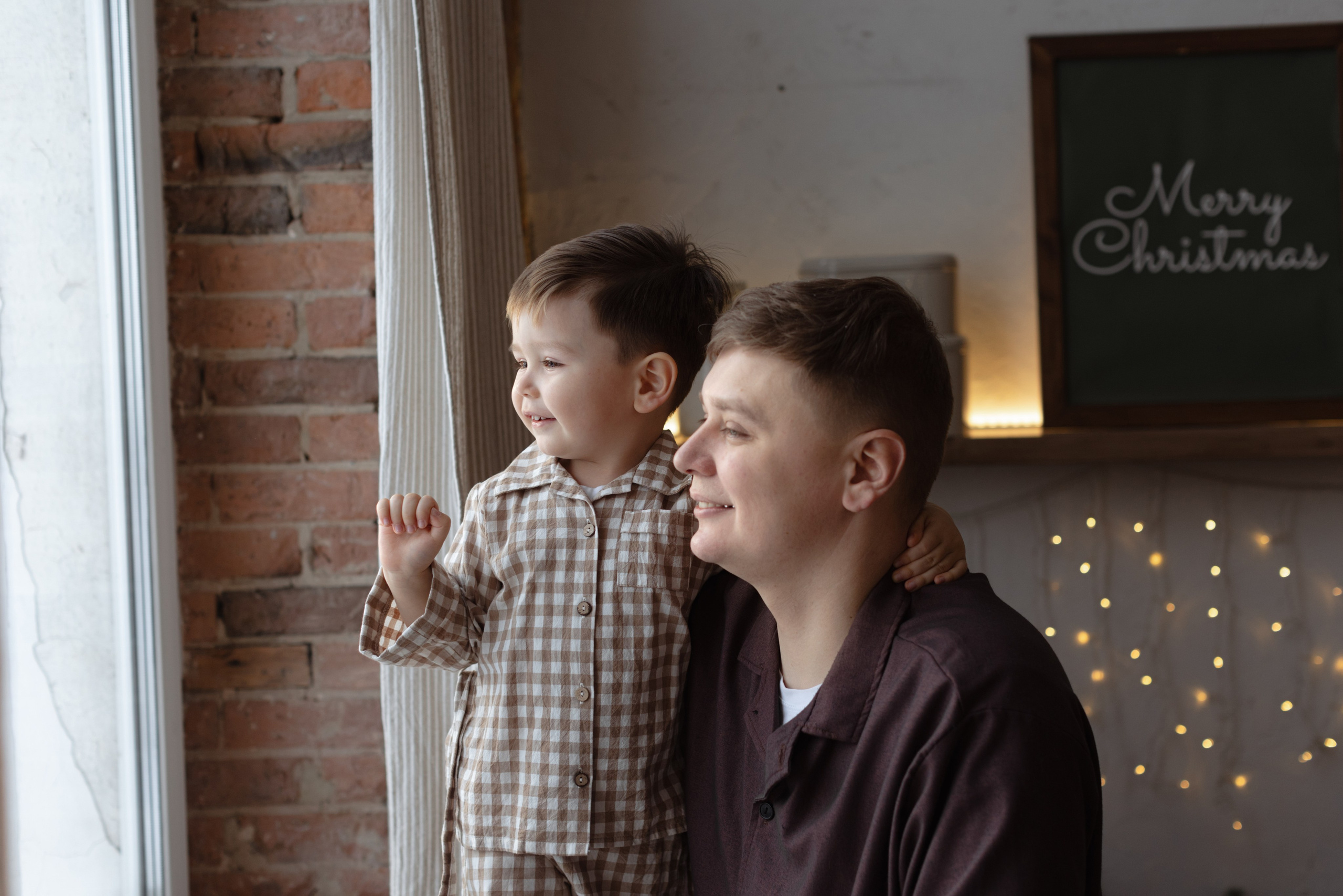 Новогодняя съемка в Историях (Большой зал). Фотограф беременности и новорожденных в Красноярске Вета Ланская