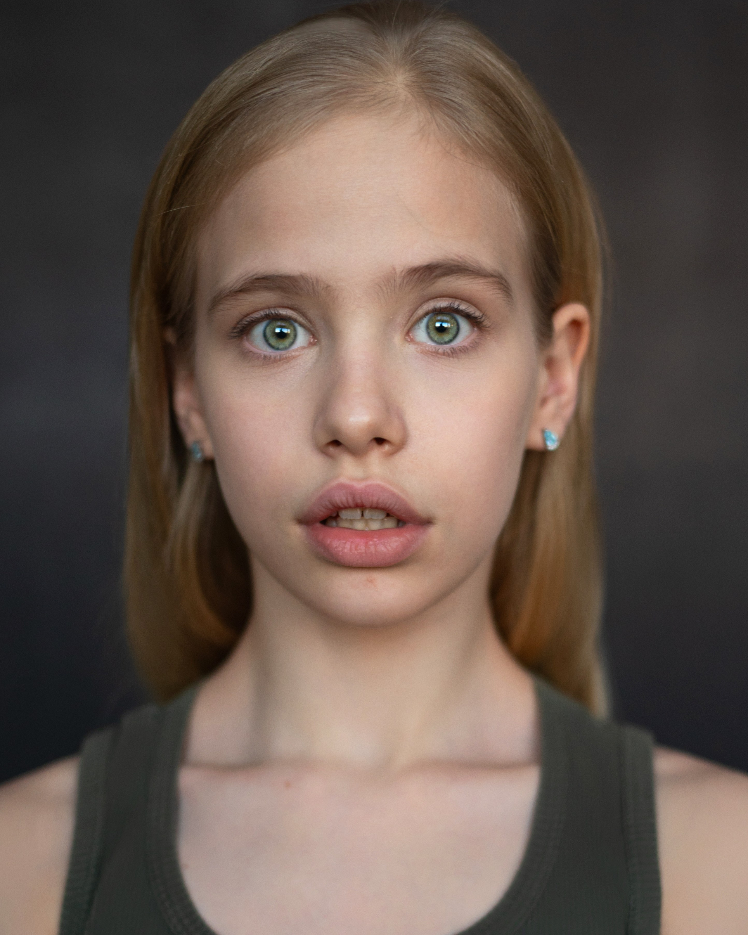 Портфолио_ Хэдшоты. Фотограф Москва Виктория Вишневская актерское / модельное портфолио