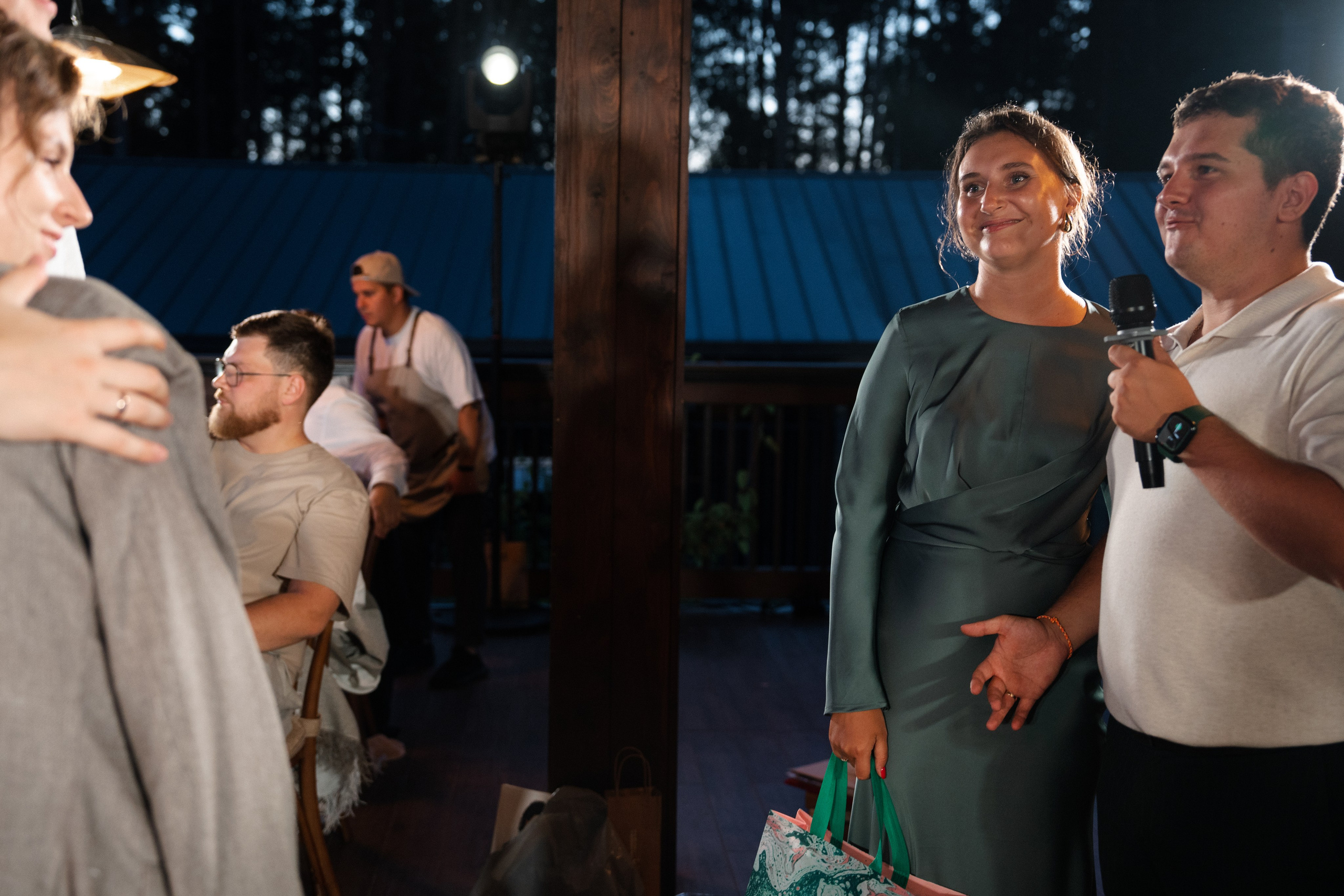 Арина & Иван. Камерная свадьба на природе в стиле в расслабленном стиле. Свадебный фотограф организатор в Санкт-Петербурге Ассоль Опарина