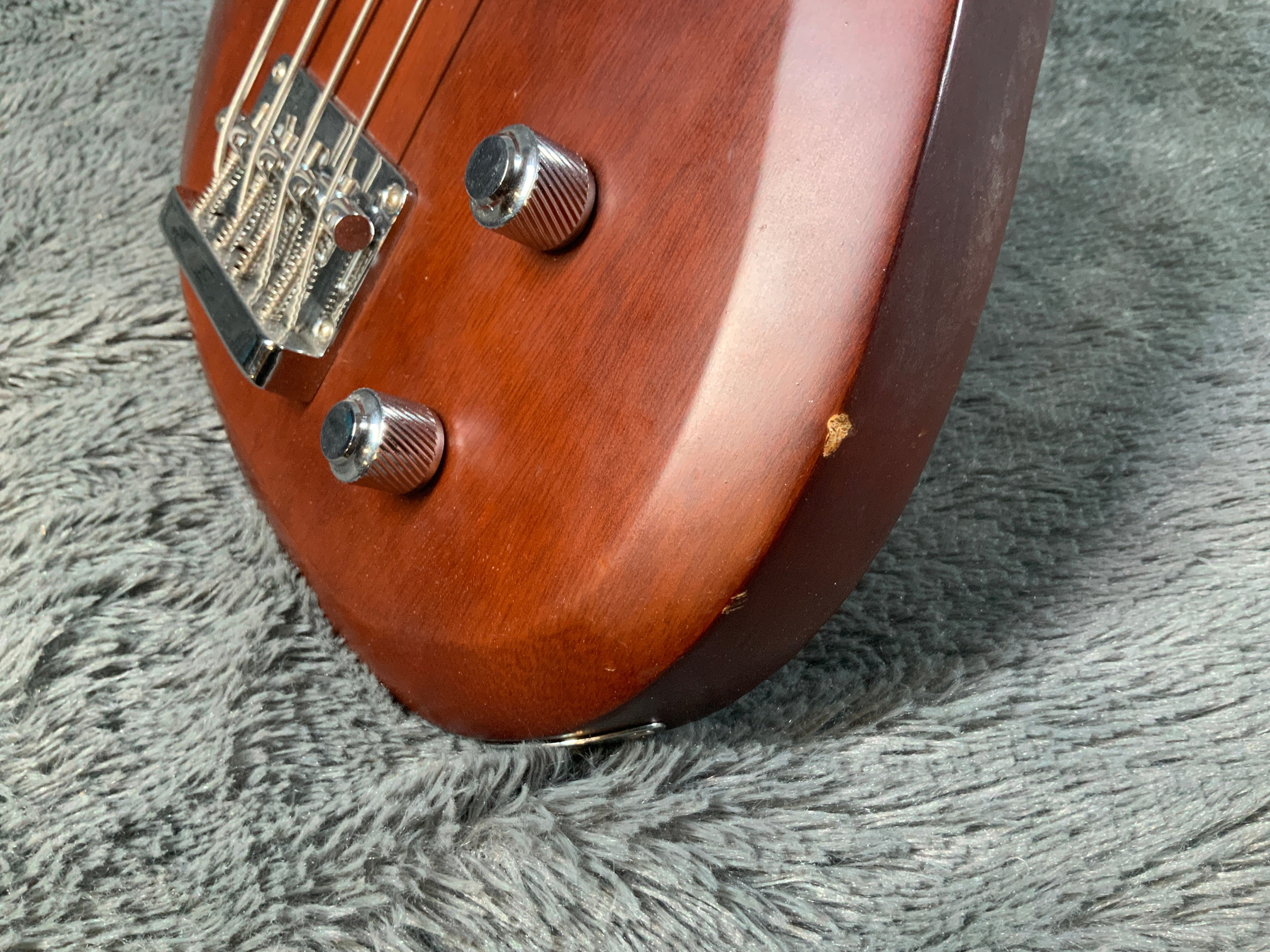 Vintage Bass Korea 90's