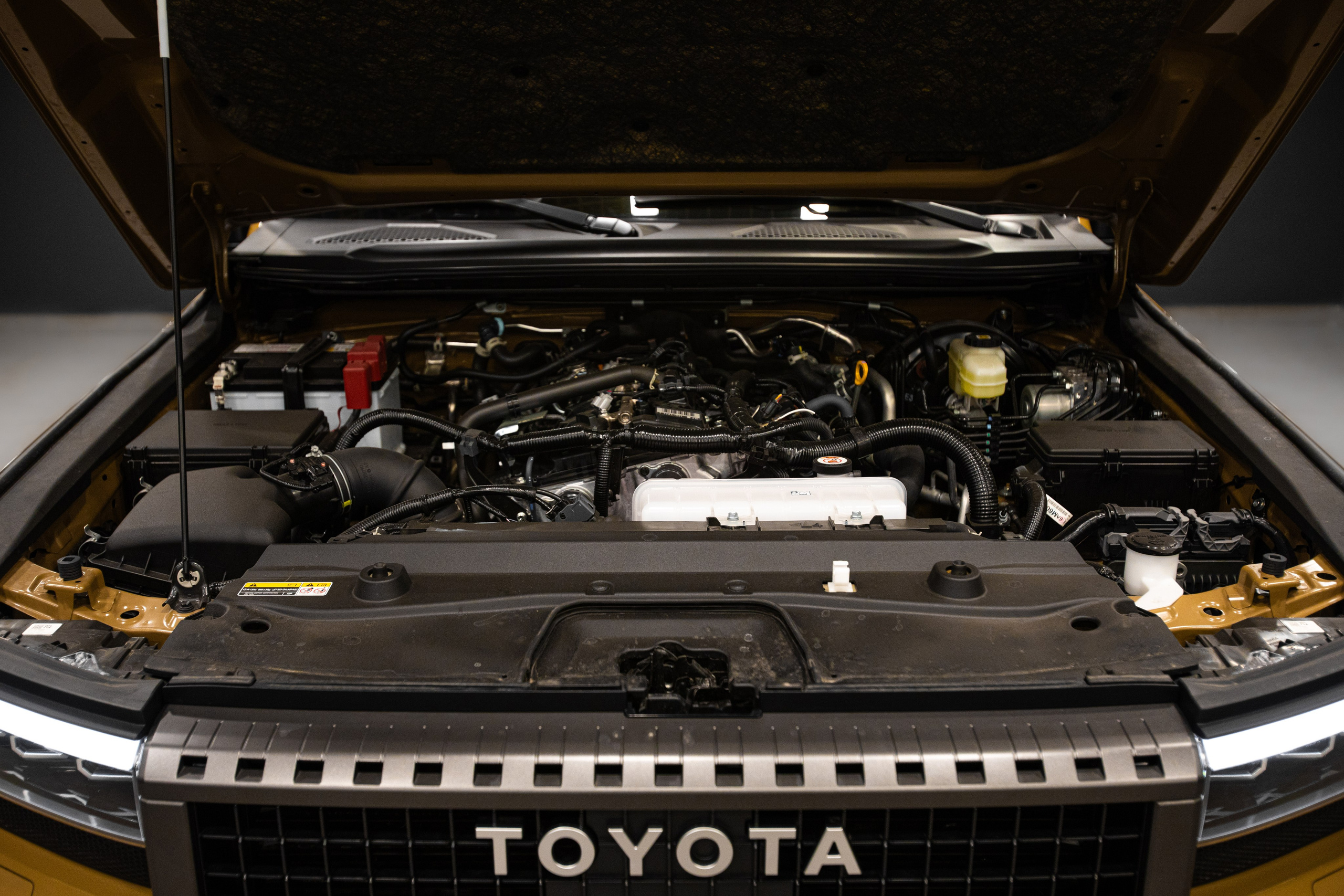 Toyota LC Prado. Автомобильный фотограф в Москве Андрей Емельянов