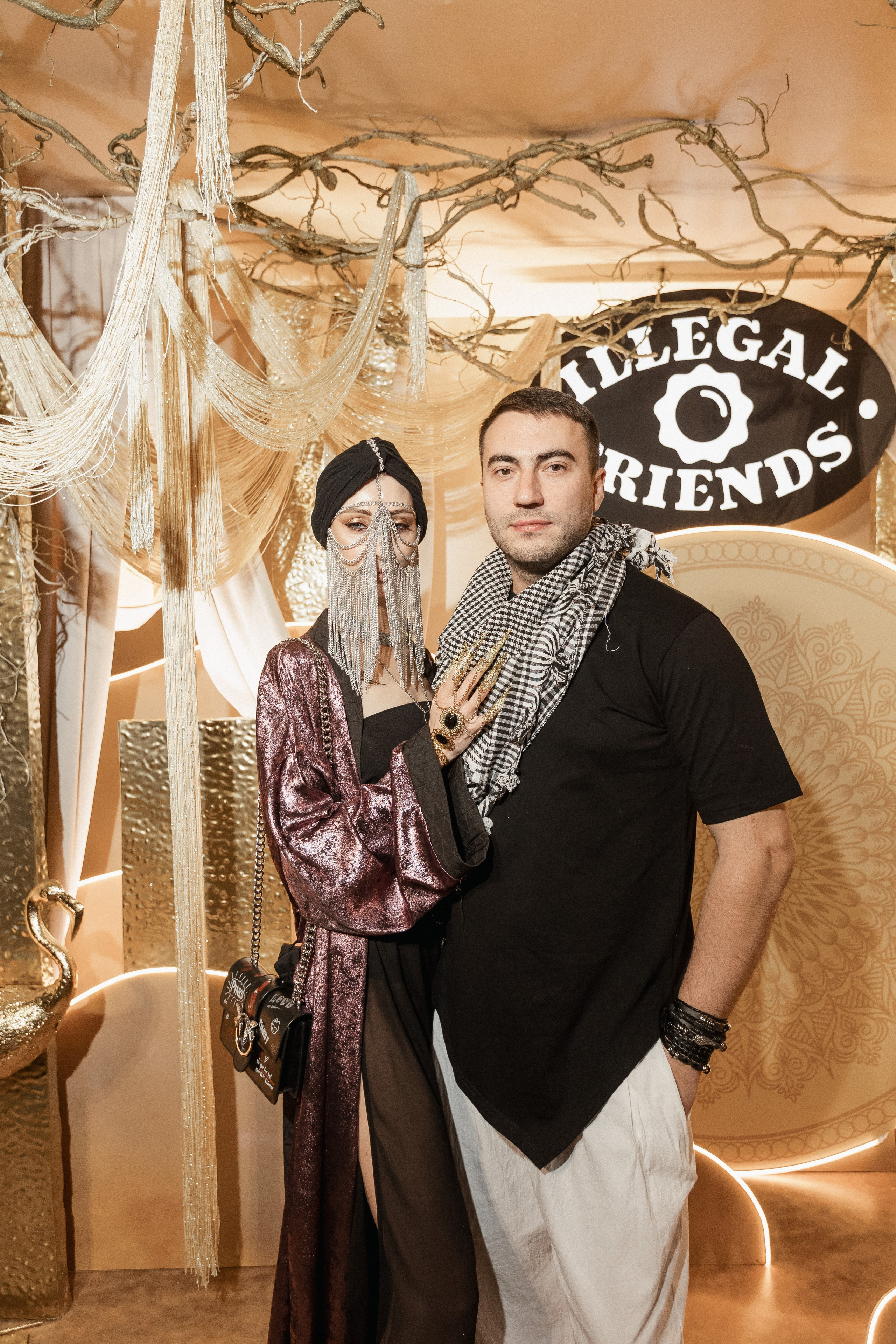 ILLEGAL FRIENDS — MIRAGE [PART I]. СВОИ. ФОТООТЧЕТЫ-СОБЫТИЯ-МЕСТА