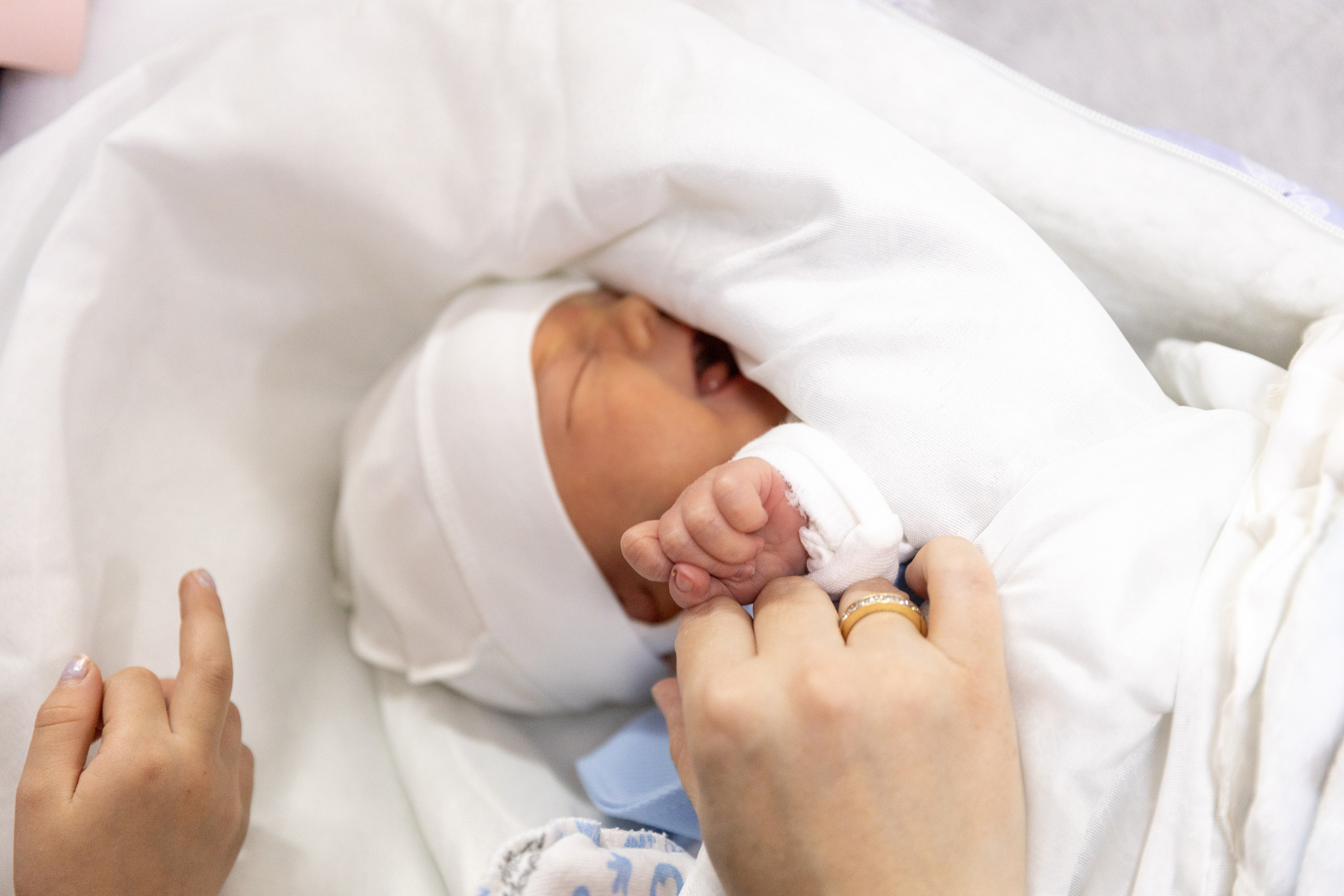 Выписка из роддома. Ирина Соломатина фотограф Чита