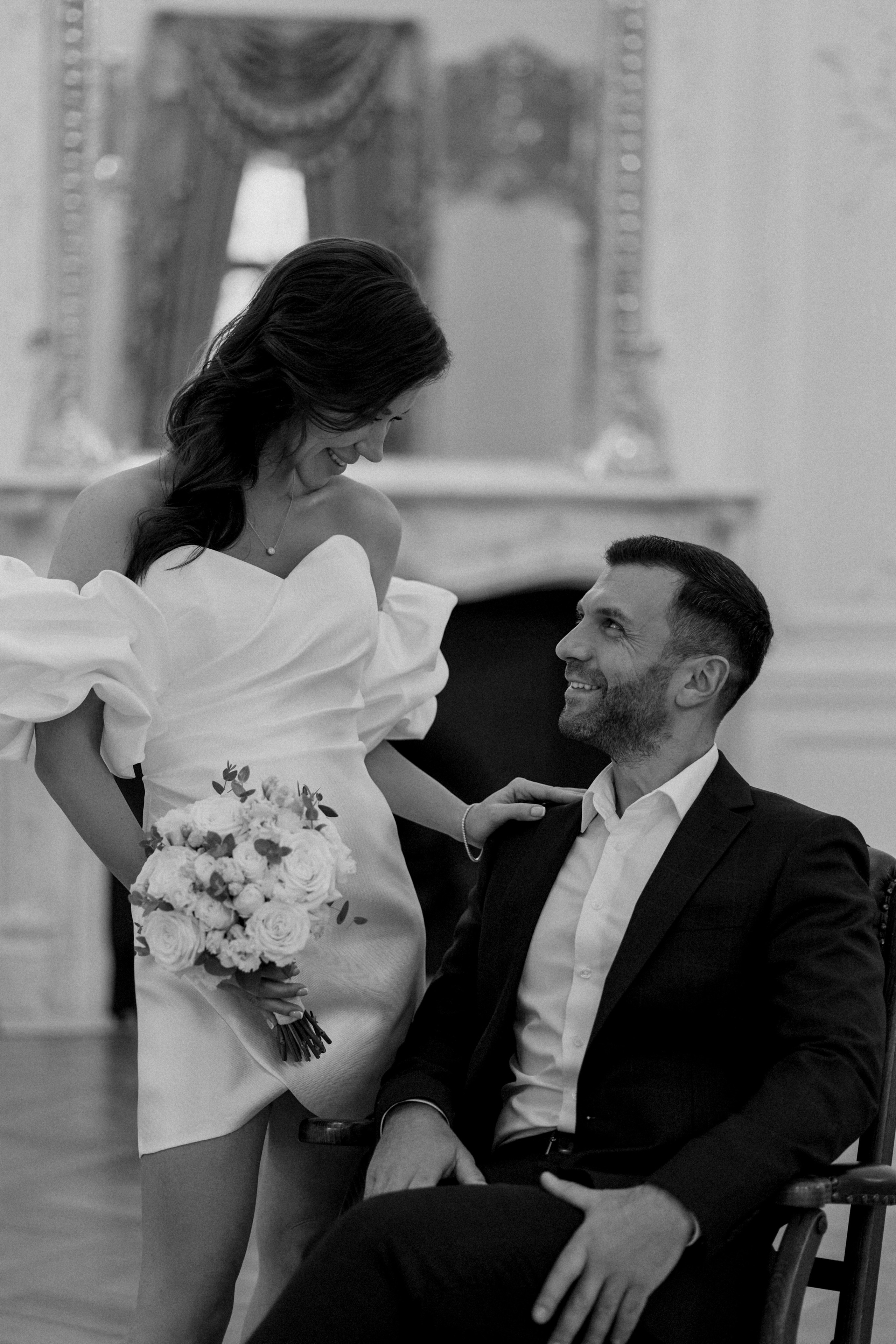 Свадебная фотосессия в особняке. Сестры Карабаза. Фотографы и ретушеры в Москве и Санкт-Петербурге