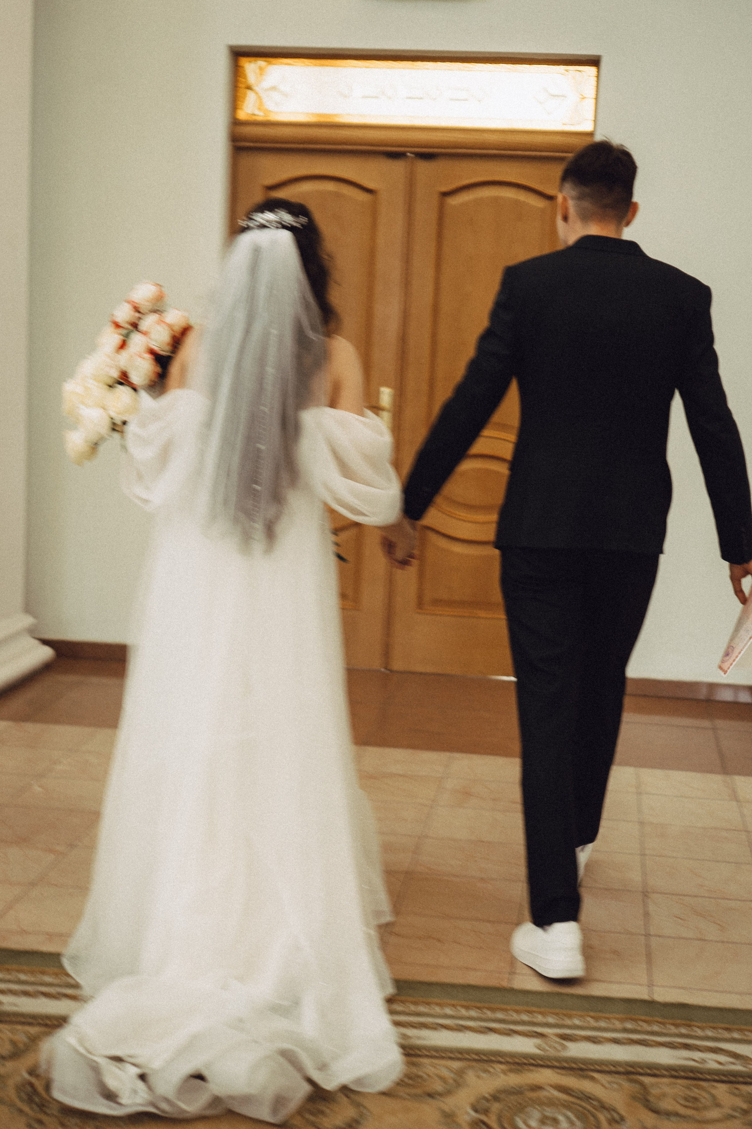 СВАДЕБНАЯ СЬЕМК В ПАРКЕ 300-ЛЕТИЯ. Профессиональный фотограф, Санкт-Петербург — Виктория Богомолова