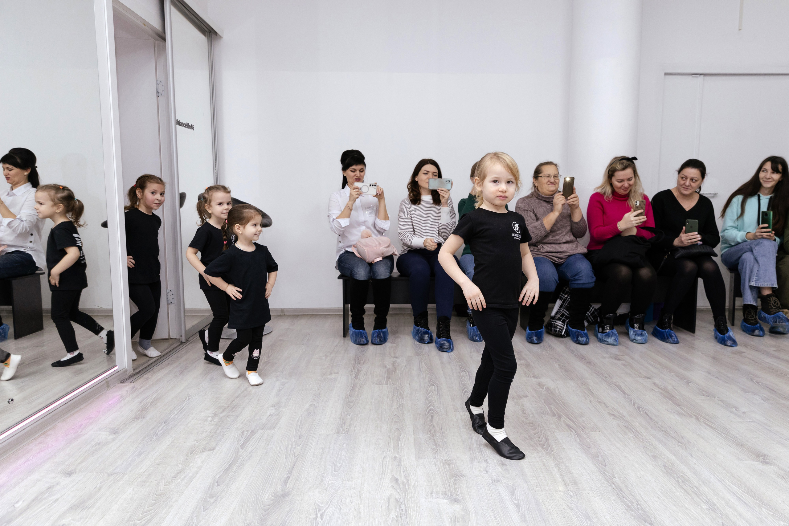 Студия «Взлетай». Открытый урок. Семейный фотограф — Макс Белогрудов