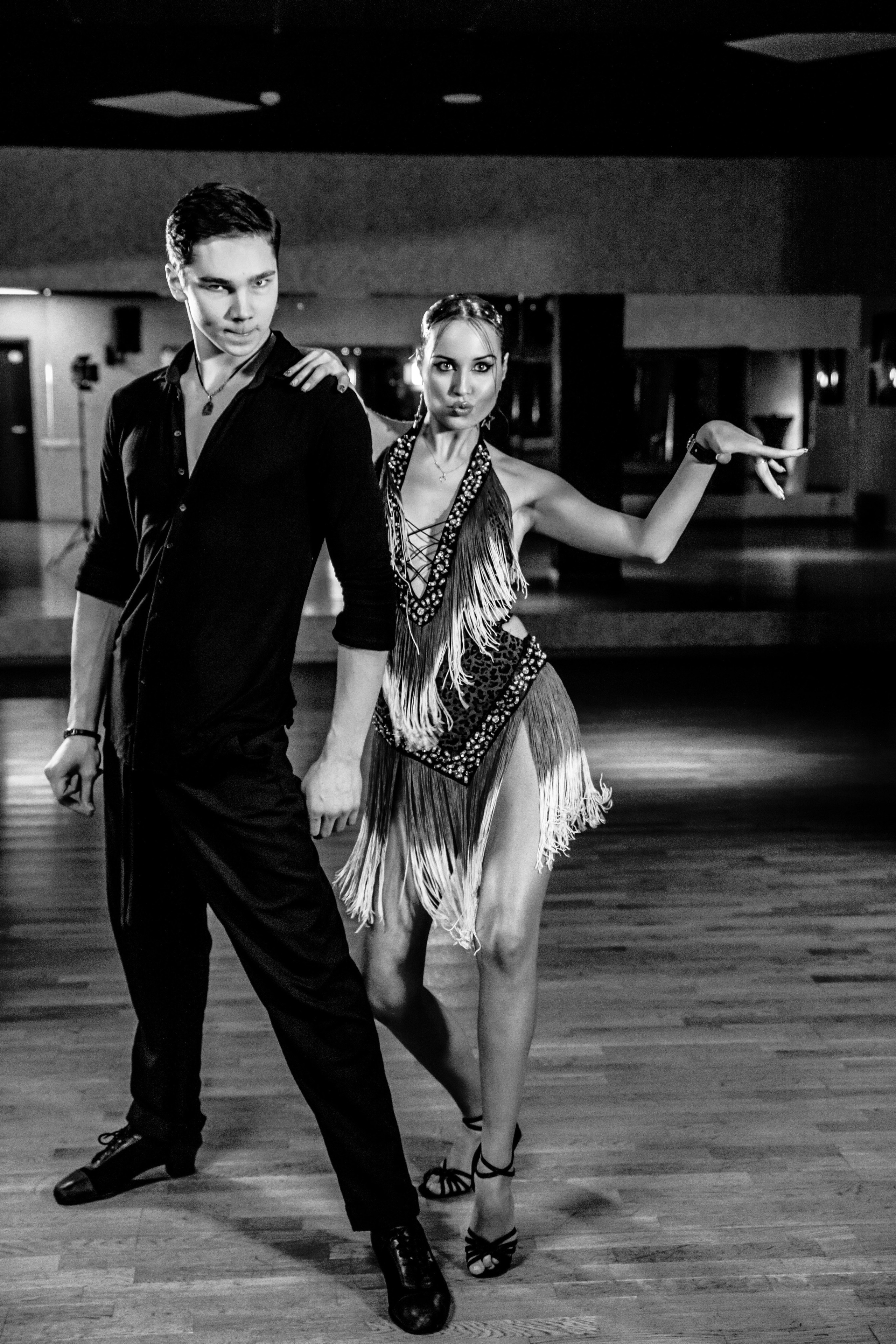 Карина и Илья студия Премьер. Фотограф в Москве Яна Полосина