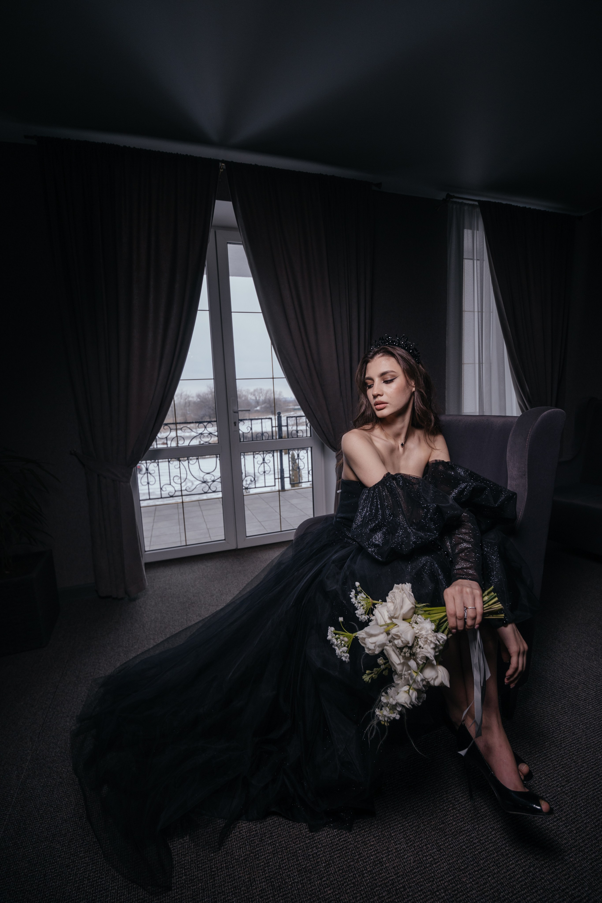 Черное платье. Фотограф Крохин Олег