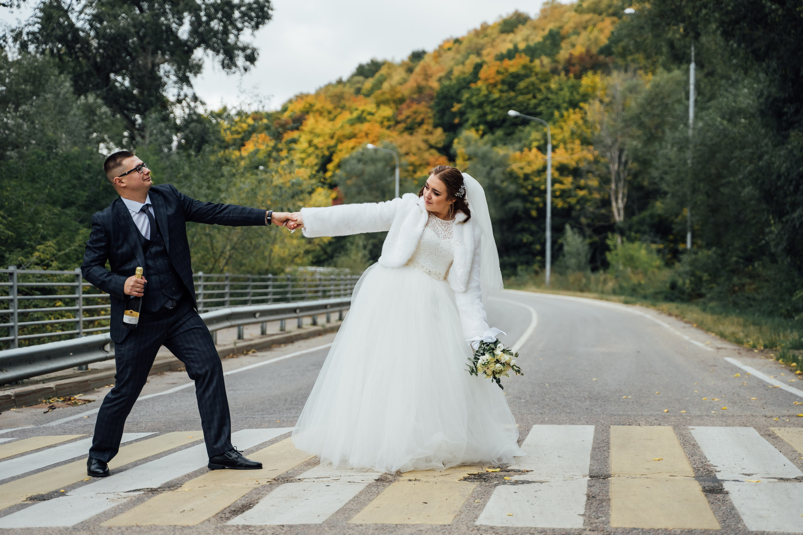 Николай и Ирина свадебная прогулка. Свадебный фотограф в Коломне, Воскресенске, Егорьевске Владимир Петров