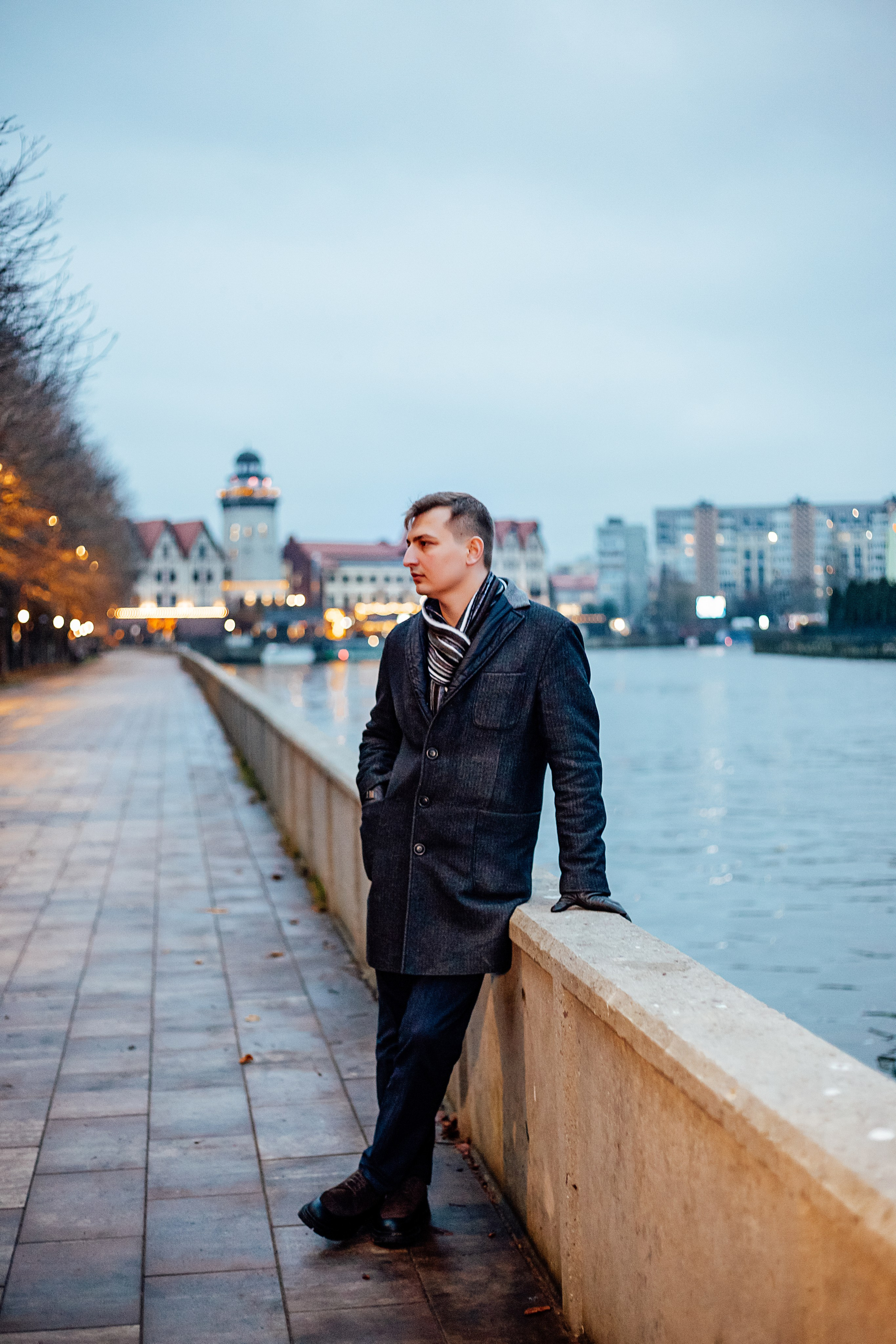 Денис. Https://malovafoto.ru