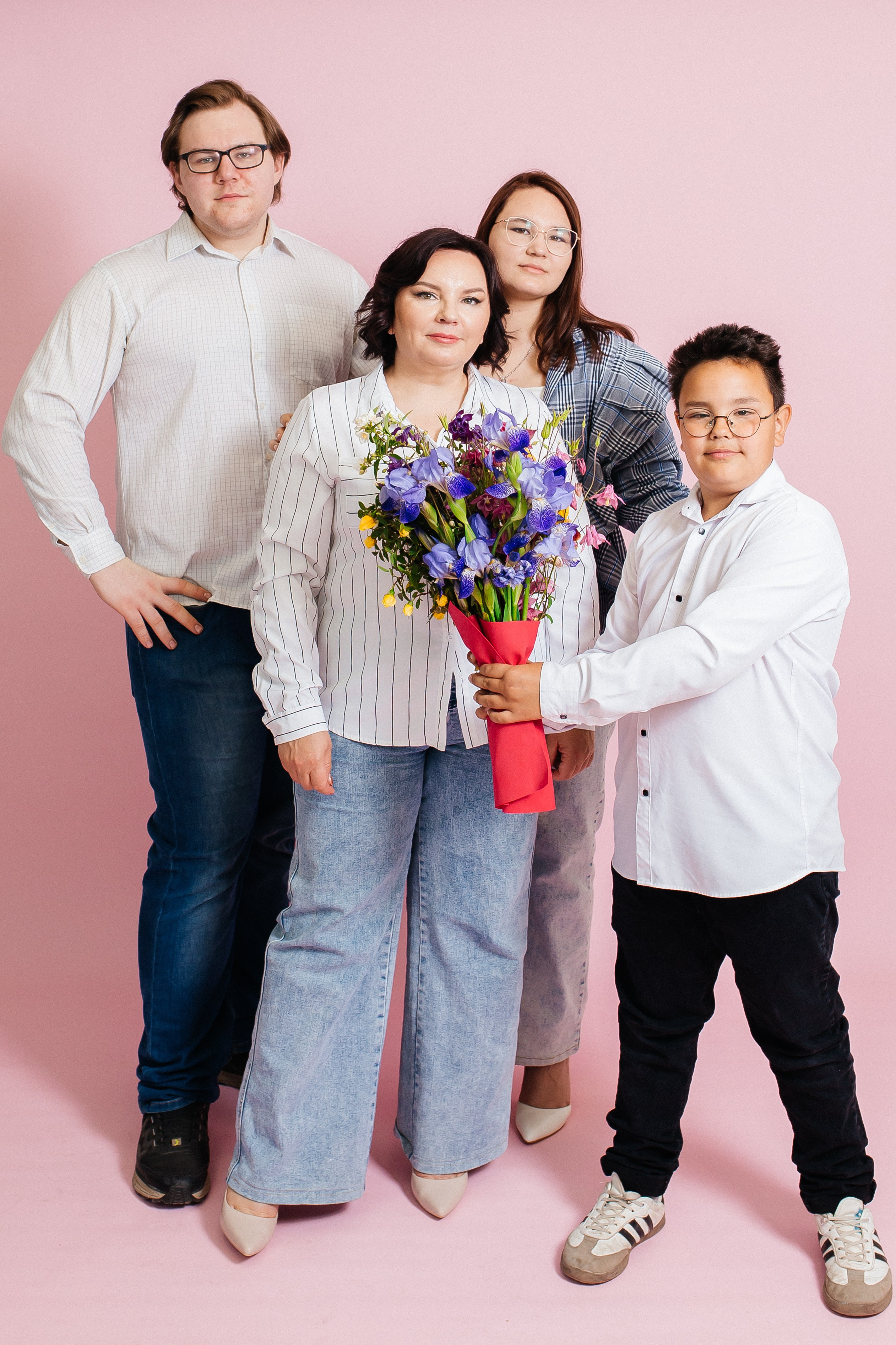 «Мама — это не просто слово. Это целый мир, полный любви и заботы». Фотограф в Большой Черниговка, Самаре. Некрасова Виктория